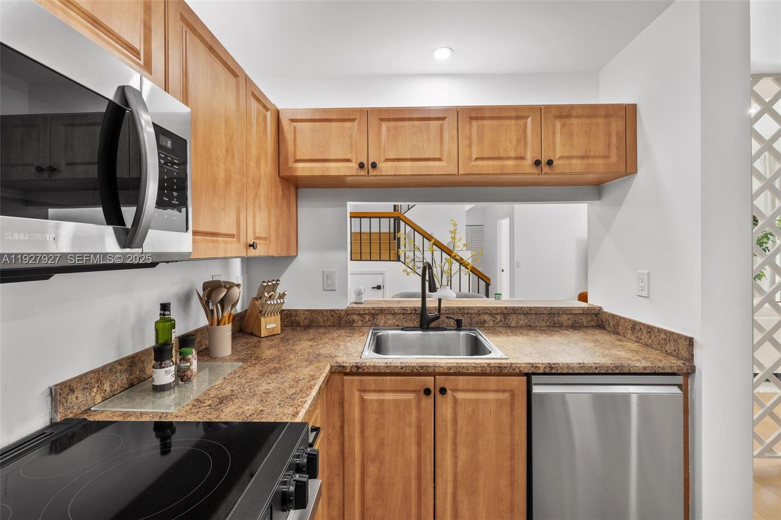 21216 Harbor Way #158-15 Aventura, FL 33180