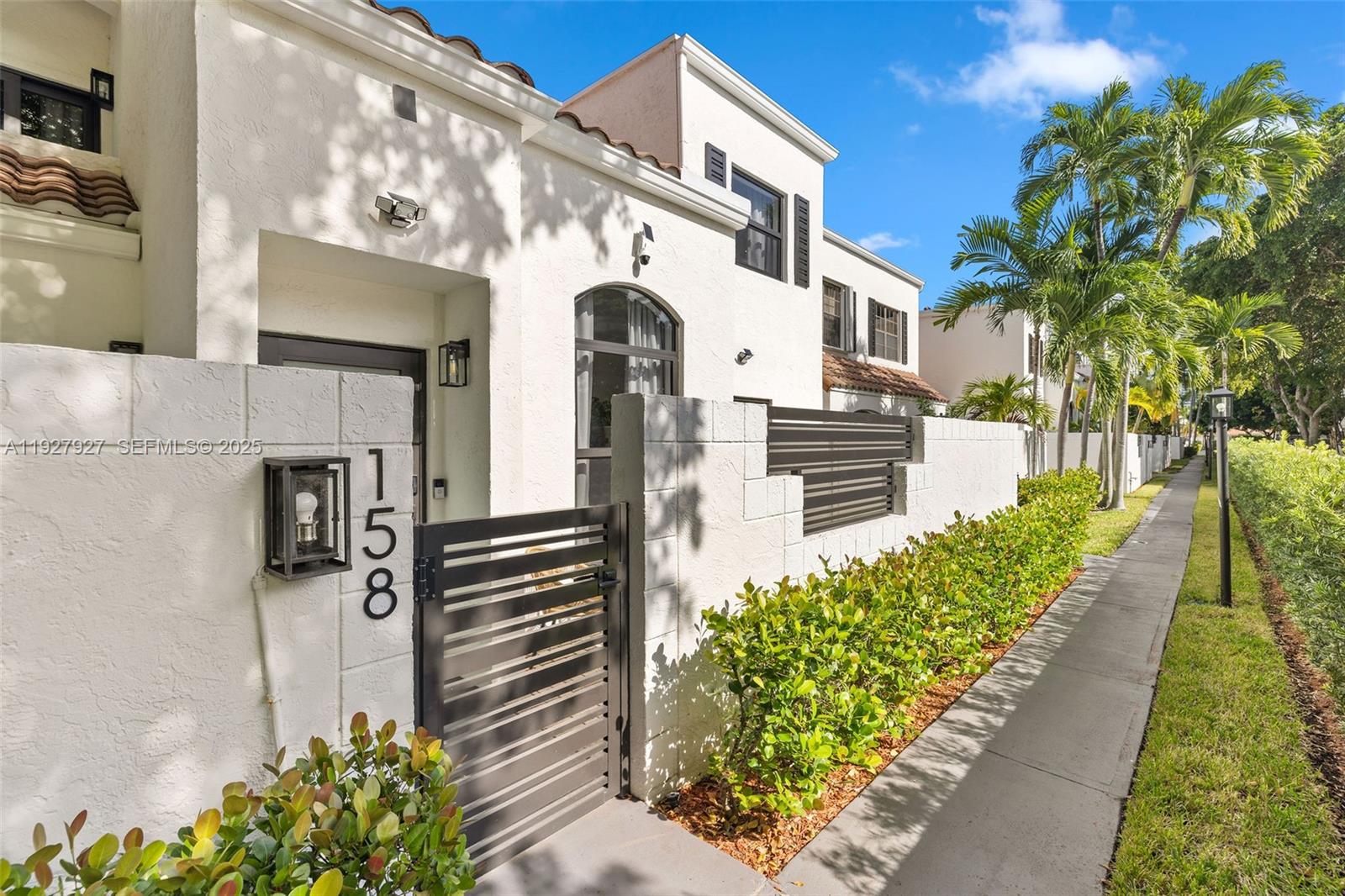 21216 Harbor Way #158-15 Aventura, FL 33180