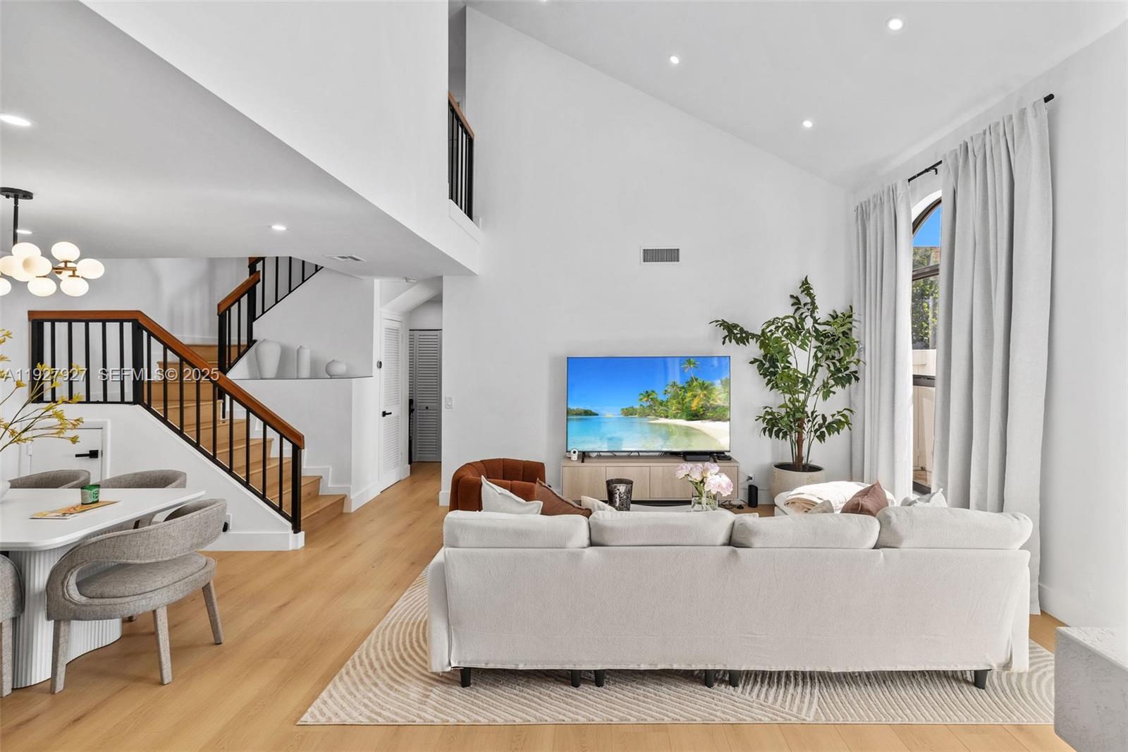 21216 Harbor Way #158-15 Aventura, FL 33180