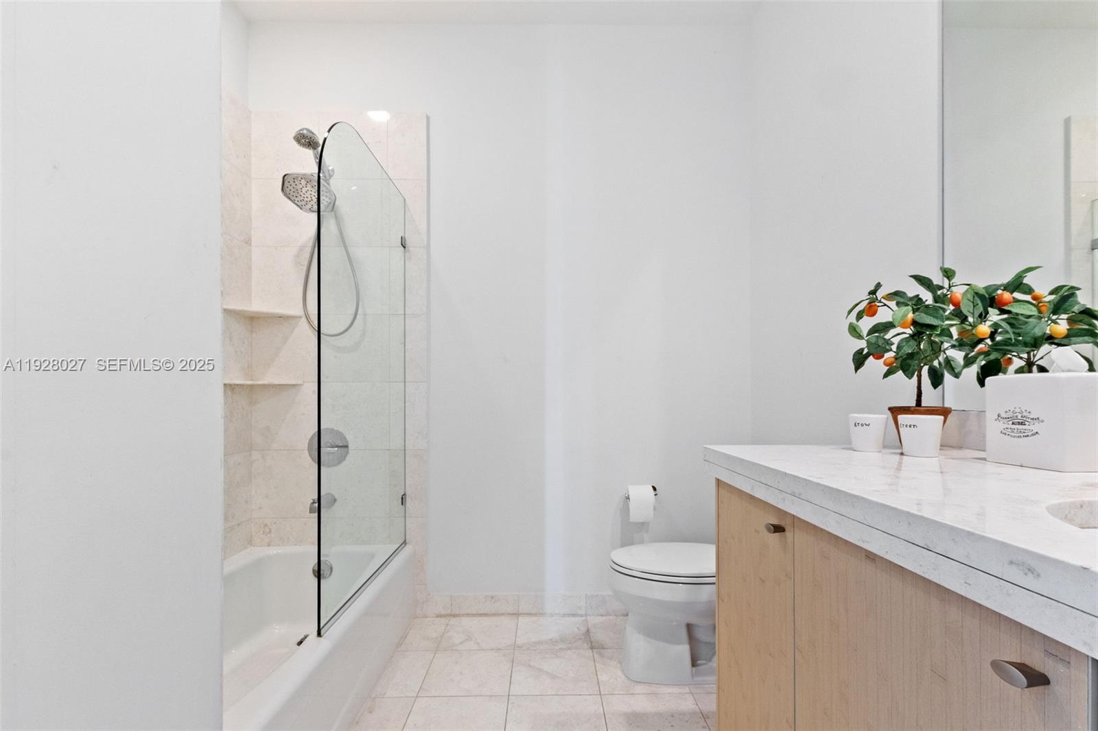 900 Brickell Key Blvd #2002 Miami, FL 33131