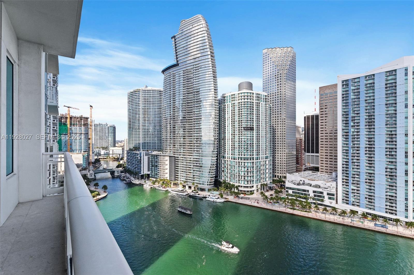 900 Brickell Key Blvd #2002 Miami, FL 33131
