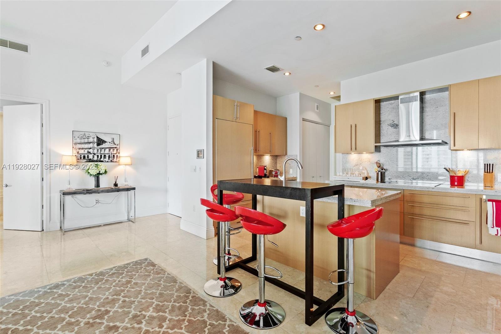 900 Brickell Key Blvd #2002 Miami, FL 33131