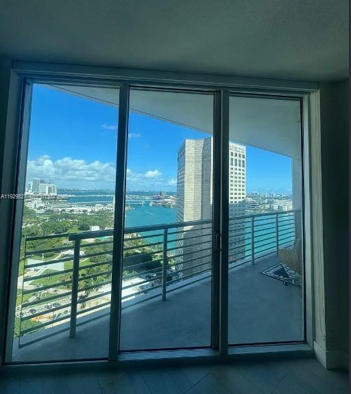 325 S Biscayne Blvd #2816
