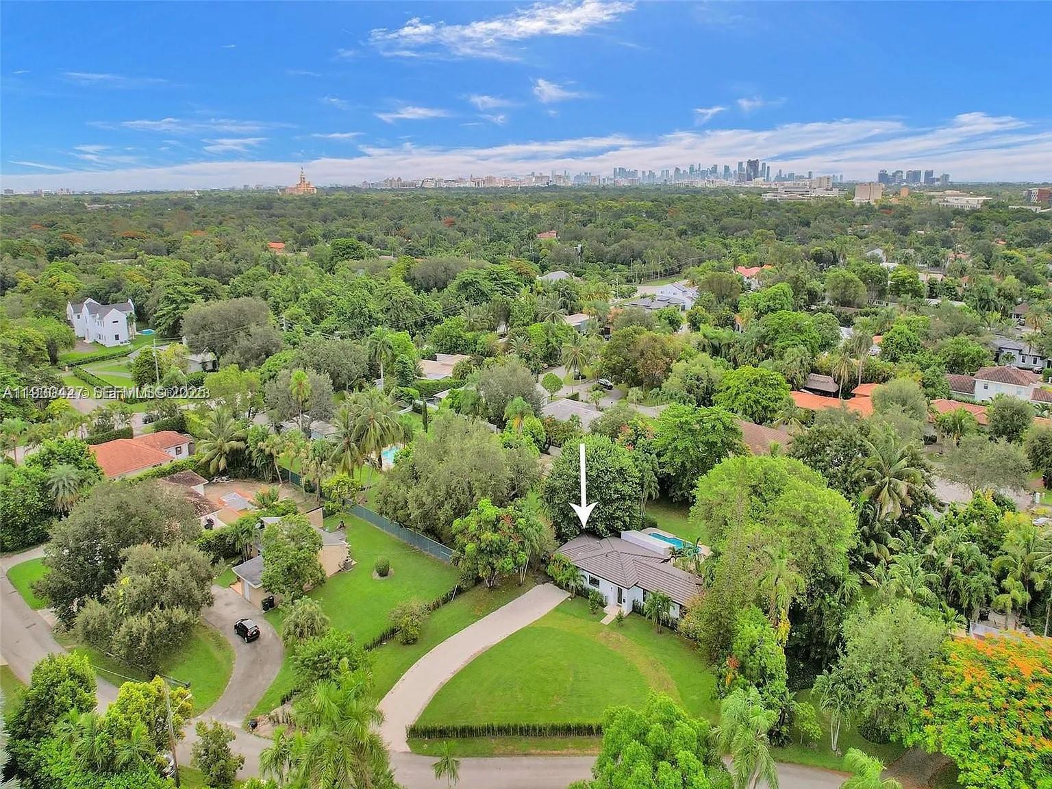 5705 SW 60th Ave #NA