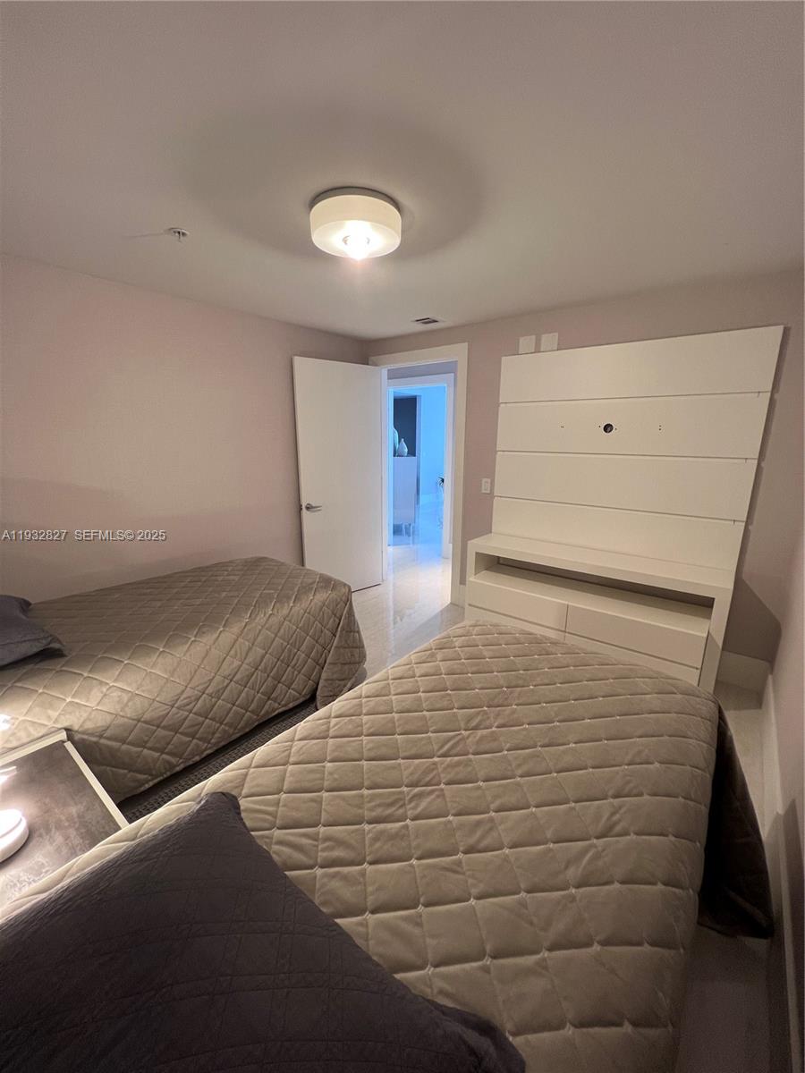 image Marina Palms North8