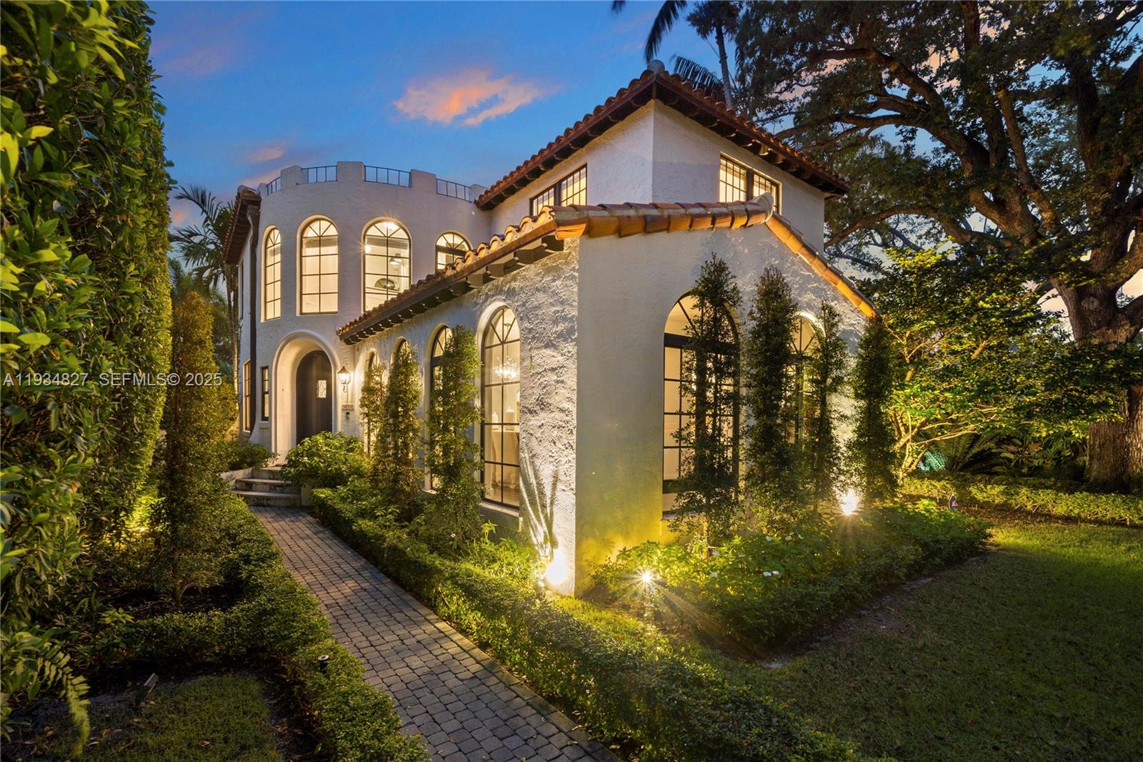 628 NE 59th St Miami, FL 33137