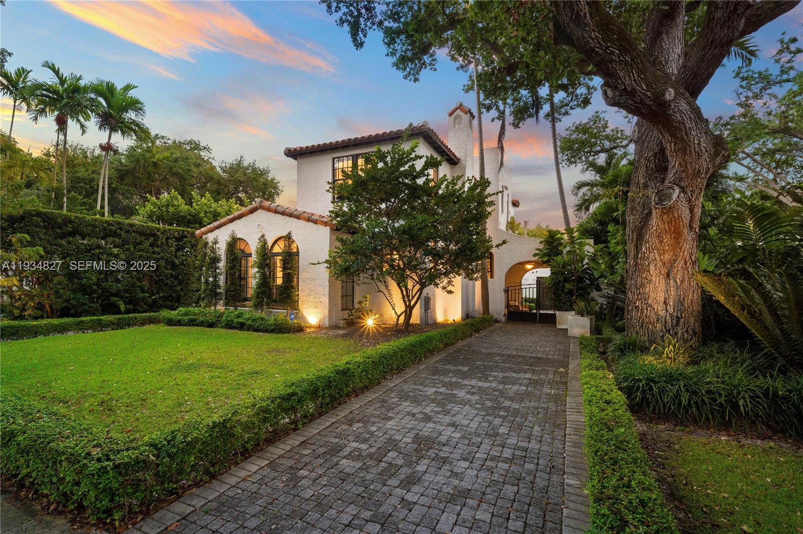 628 NE 59th St Miami, FL 33137