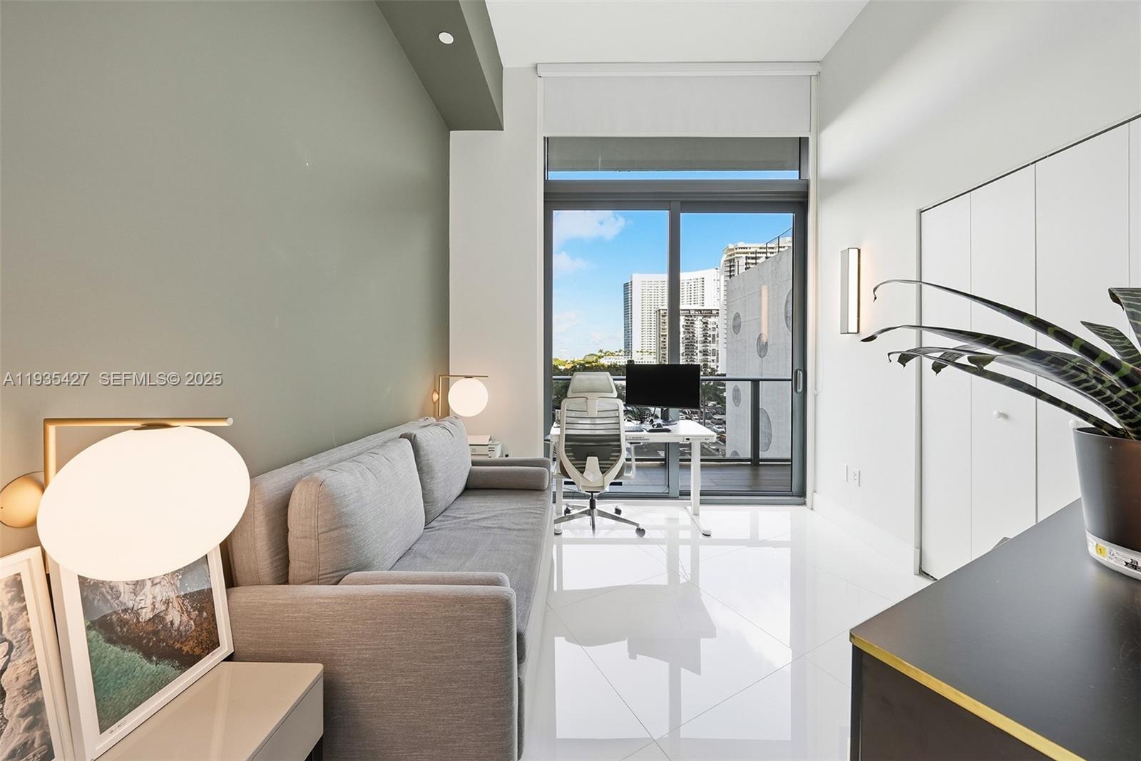 501 NE 31st St #401 Miami, FL 33137