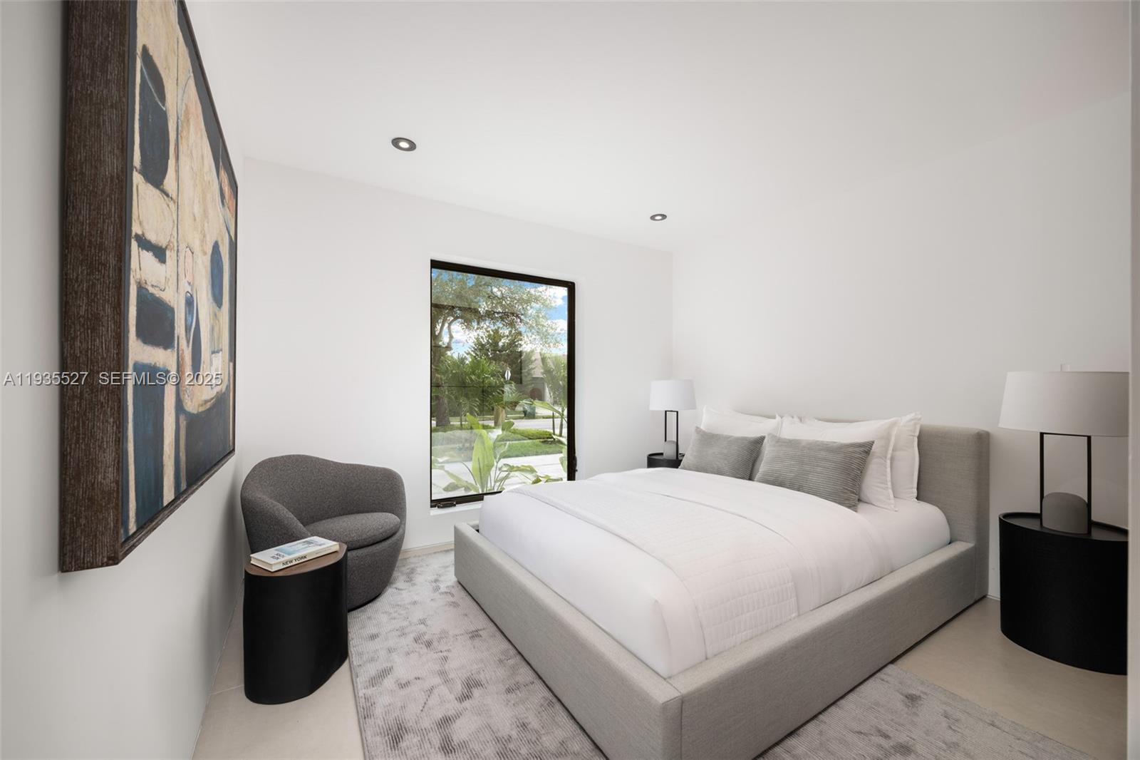 21480 Highland Lks Blvd #21480 Miami, FL 33179