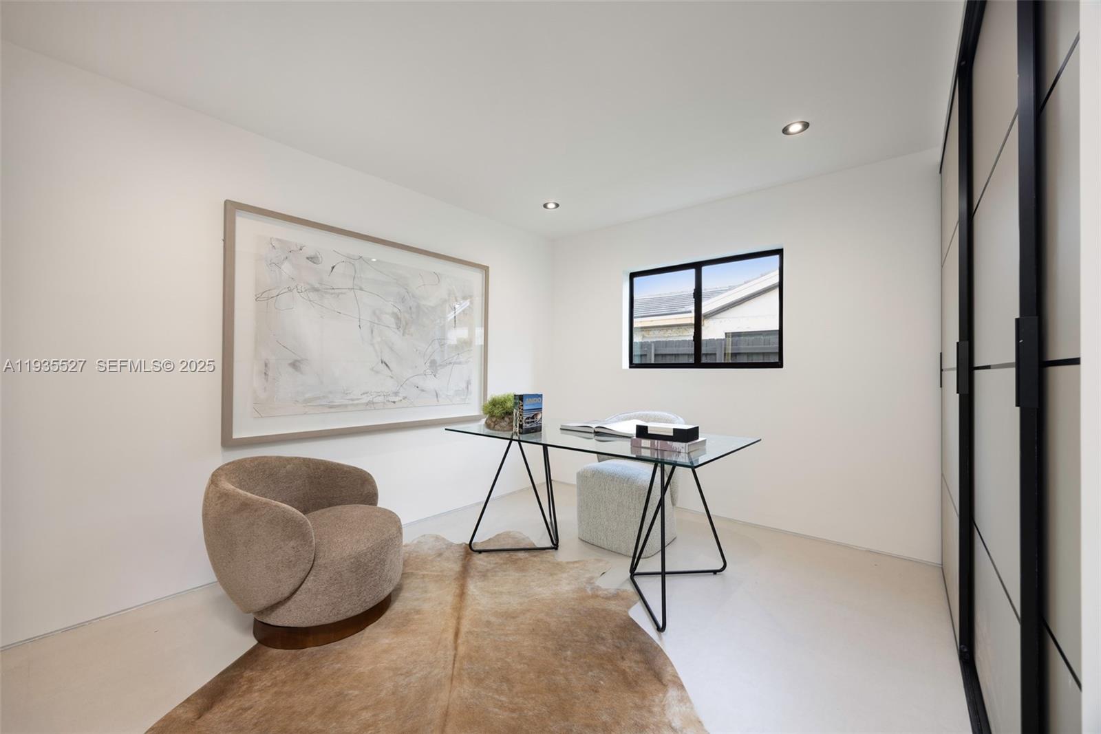 21480 Highland Lks Blvd #21480 Miami, FL 33179