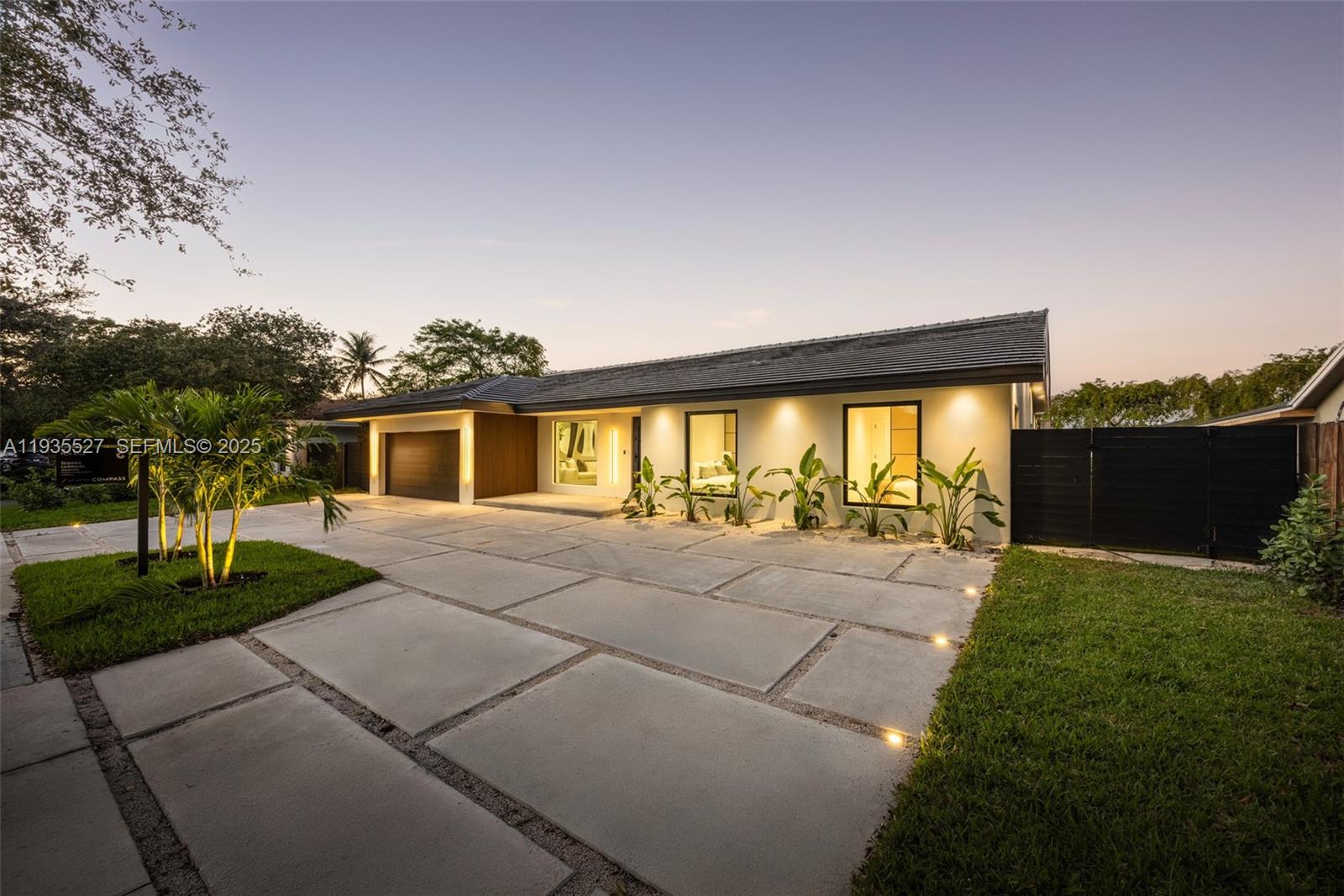 21480 Highland Lks Blvd #21480 Miami, FL 33179