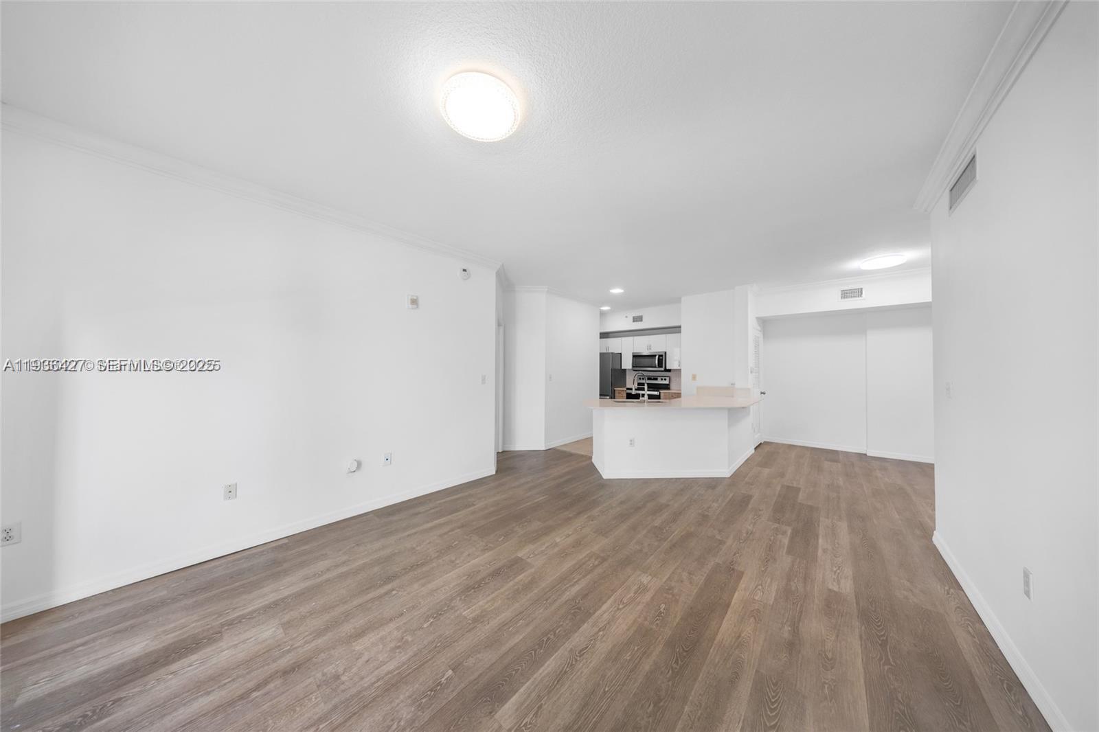 9172 Collins Ave #212 Surfside, FL 33154