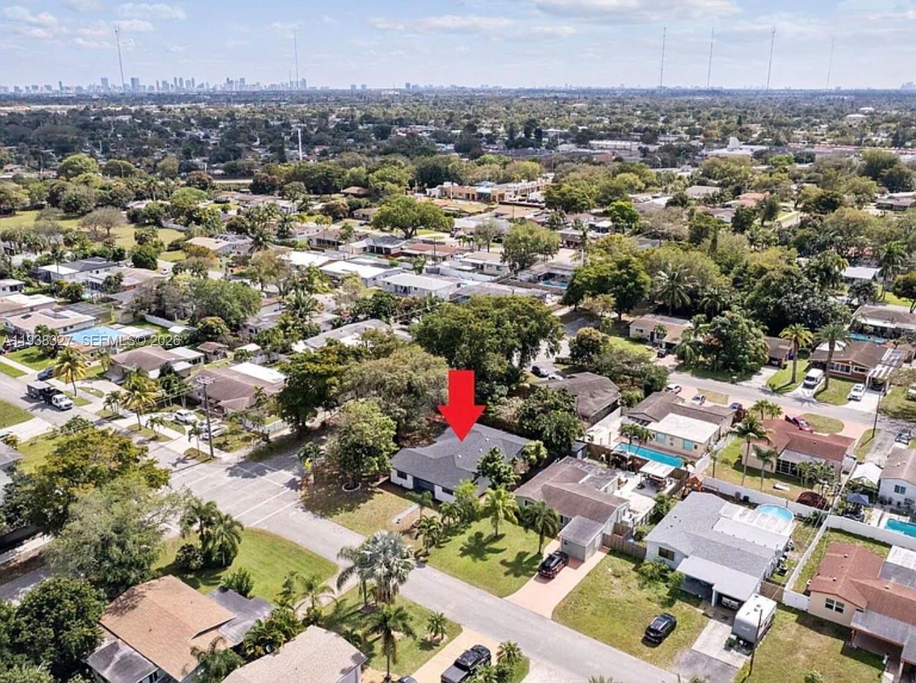 6800 SW 10th Ct Pembroke Pines, FL 33023