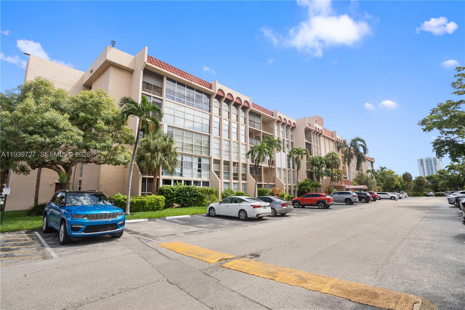 2101 Atlantic Shores Blvd #107 Hallandale Beach, FL 33009