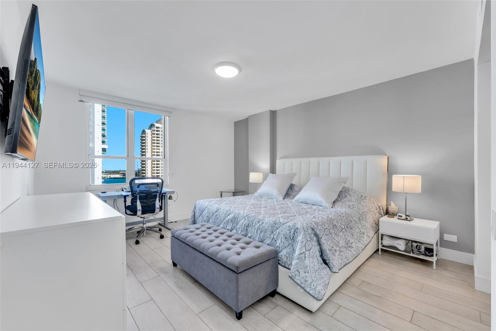 701 Brickell Key Blvd #1506 Miami, FL 33131