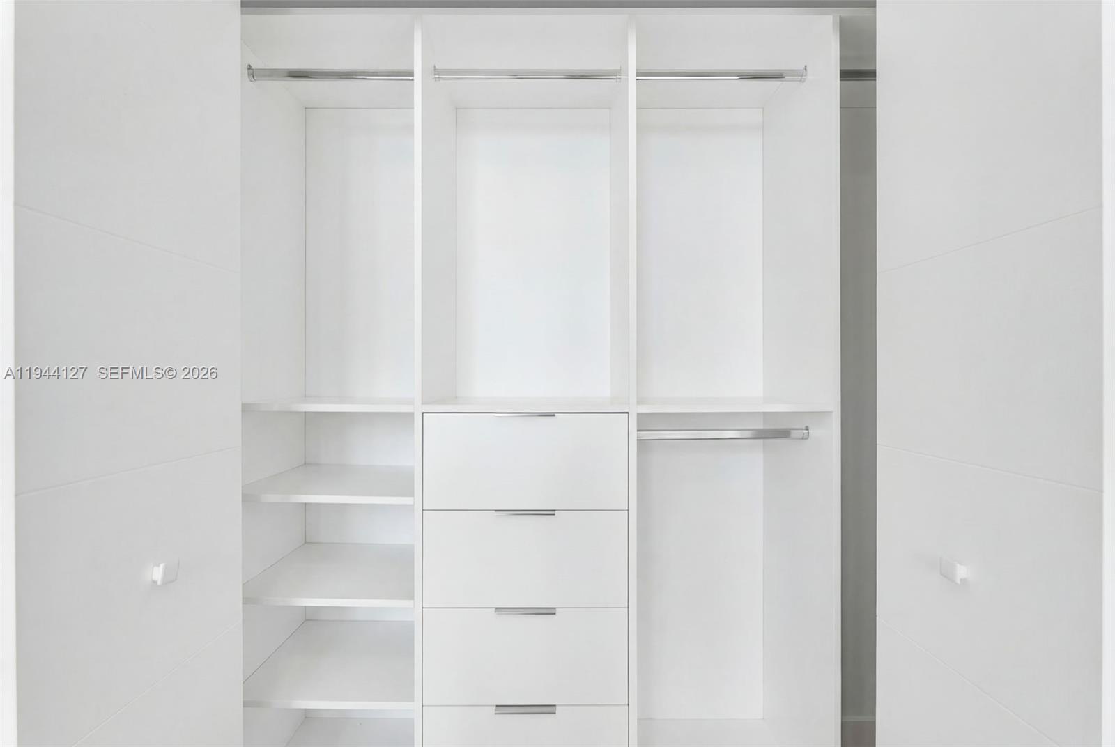 701 Brickell Key Blvd #1506 Miami, FL 33131