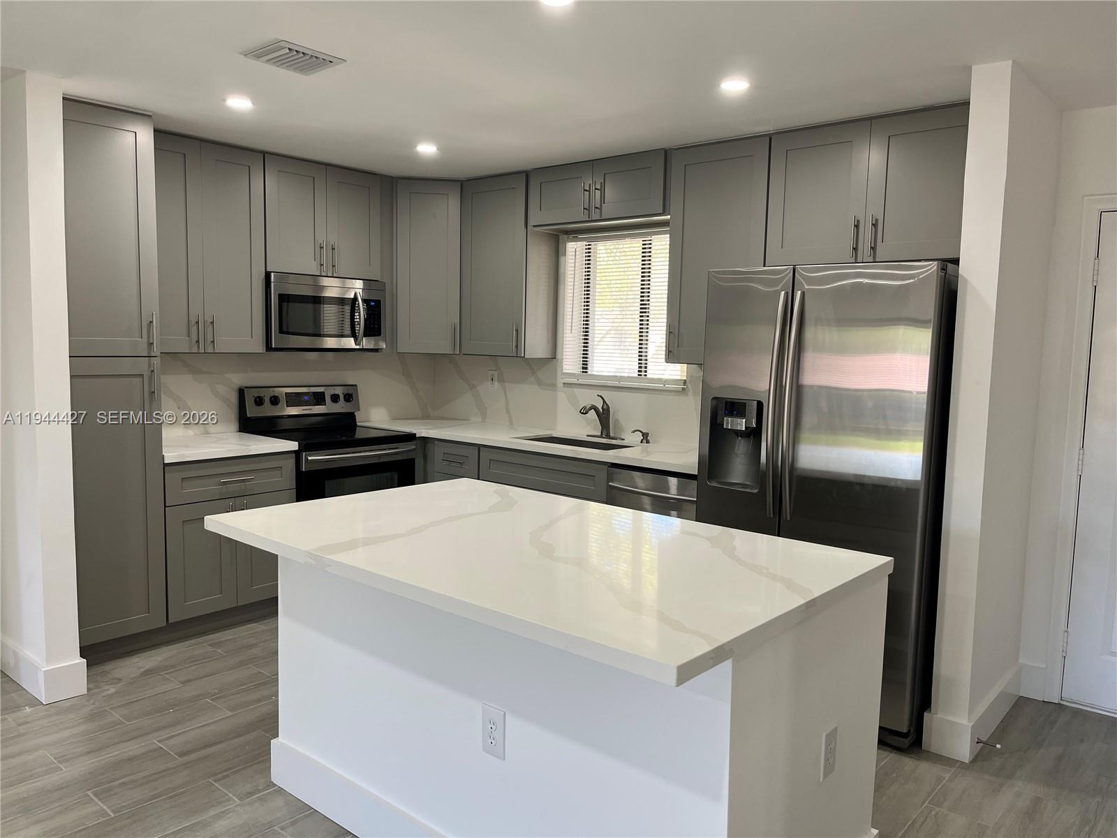 9539 SW 1st Ct #9539