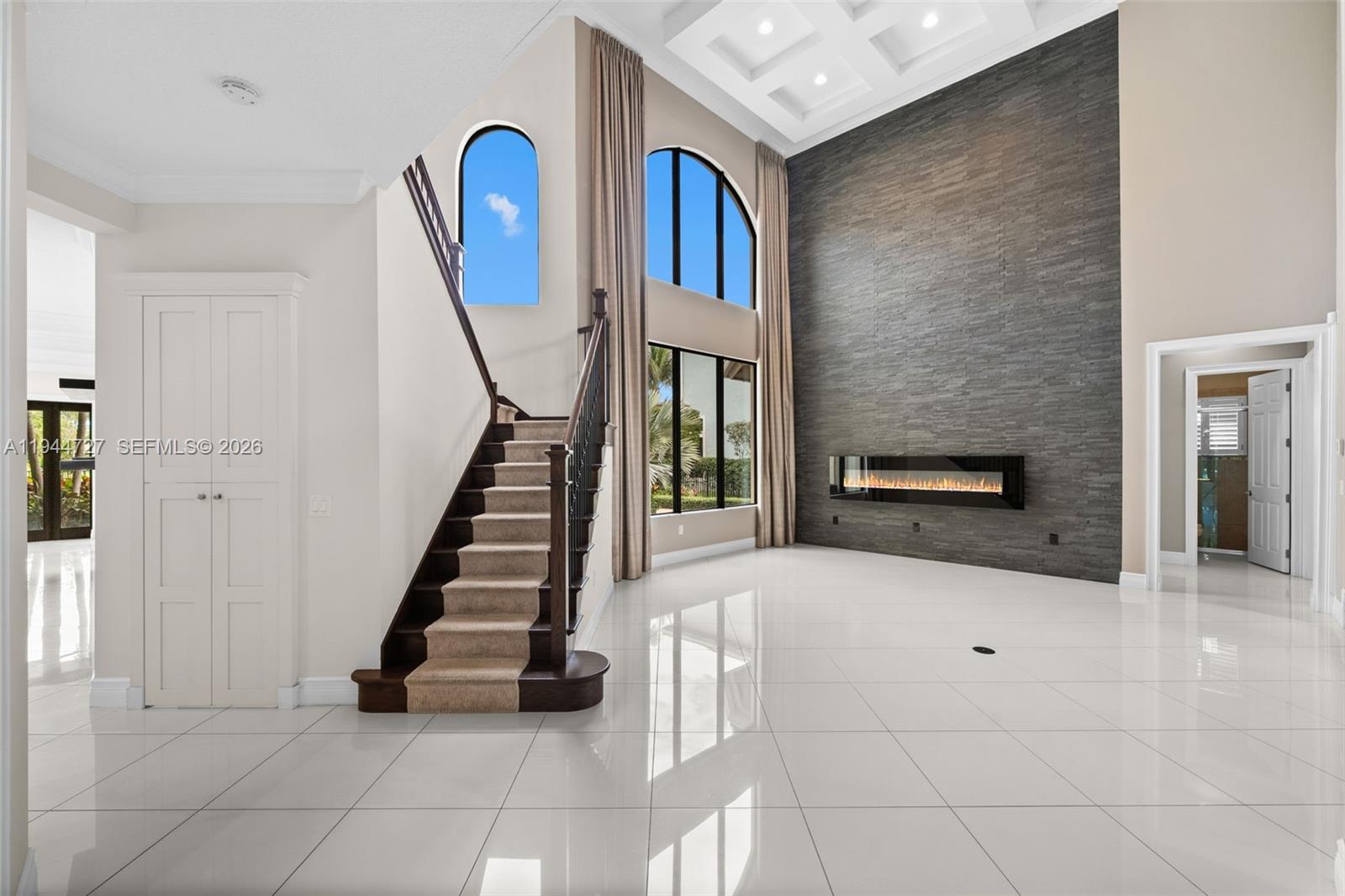 16796 Strasbourg Ln Delray Beach, FL 33446