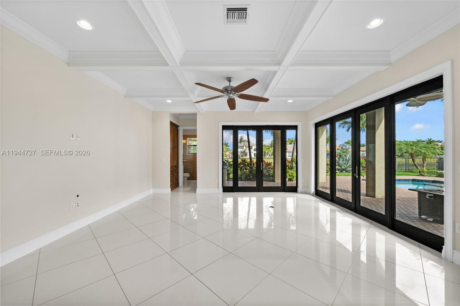 16796 Strasbourg Ln Delray Beach, FL 33446