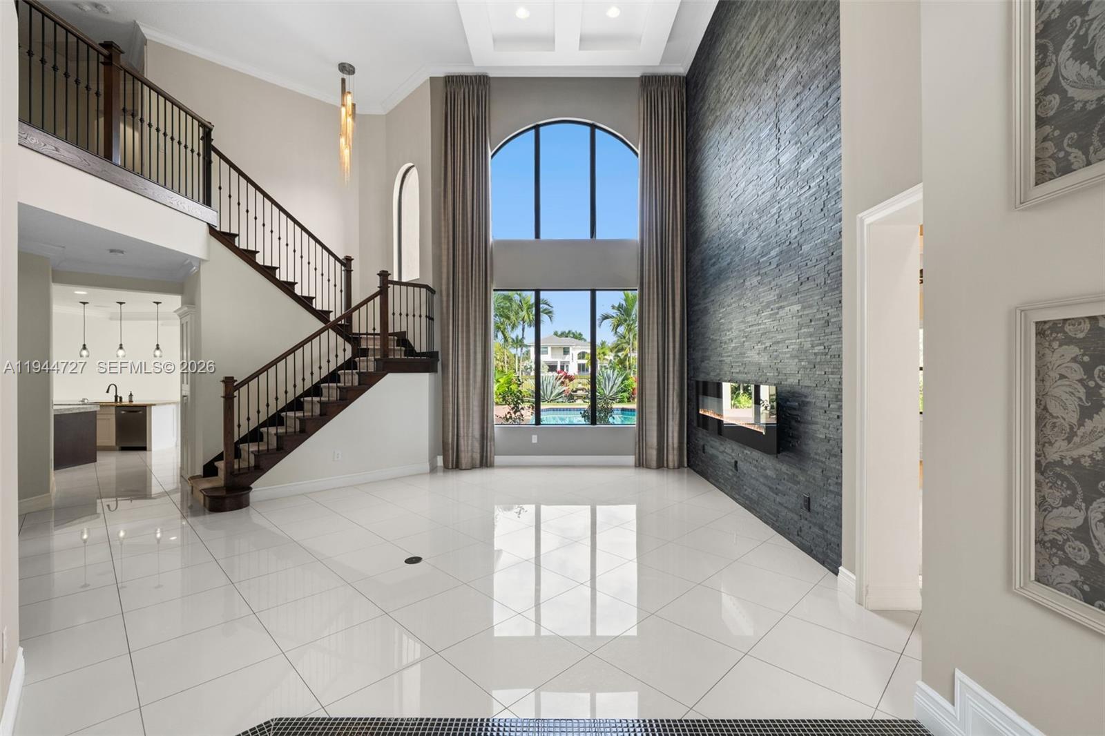 16796 Strasbourg Ln Delray Beach, FL 33446