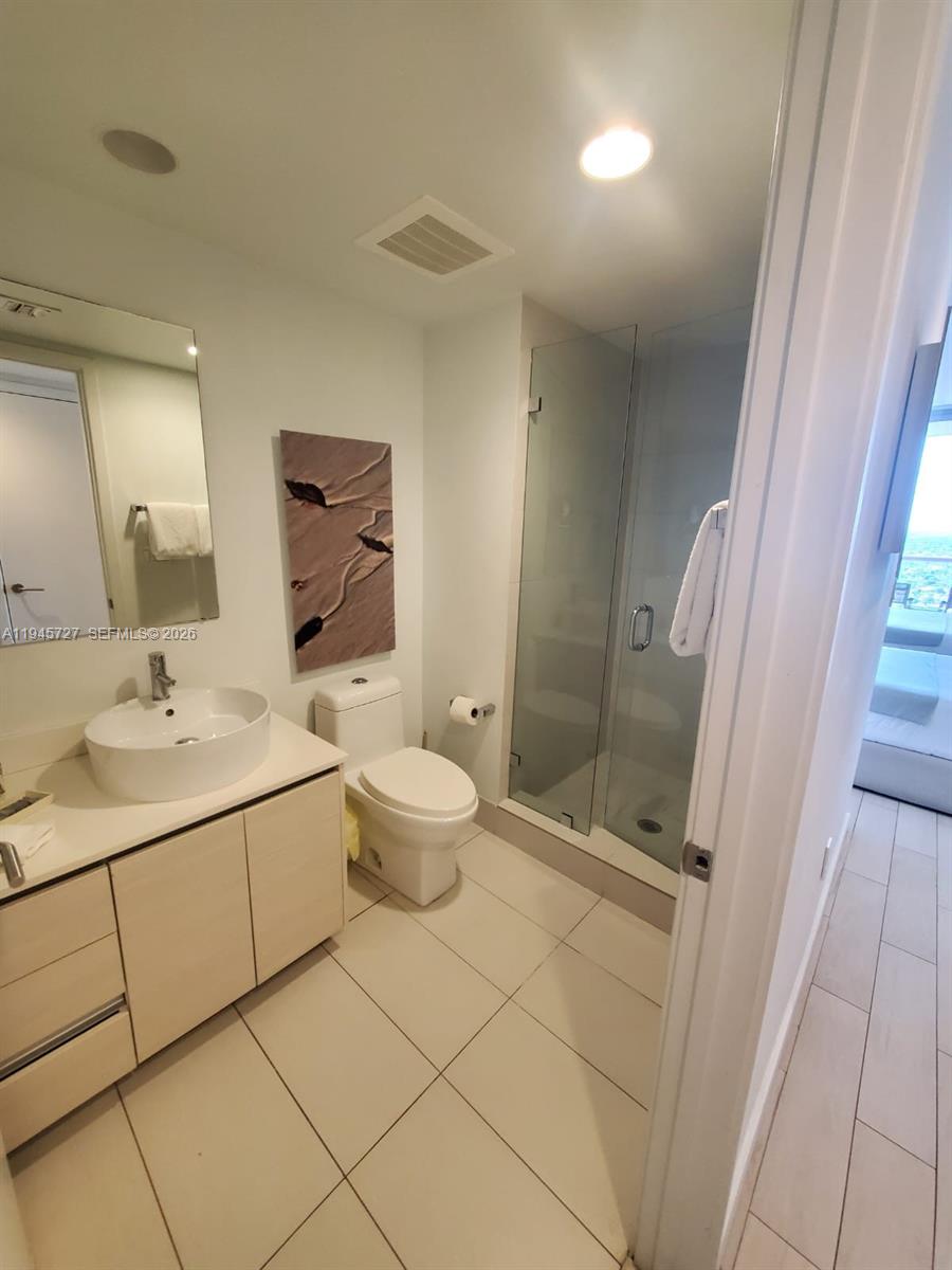 image Beachwalk Condominium17