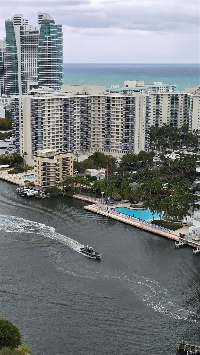 image Beachwalk Condominium28