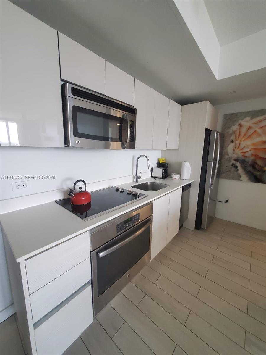 image Beachwalk Condominium7