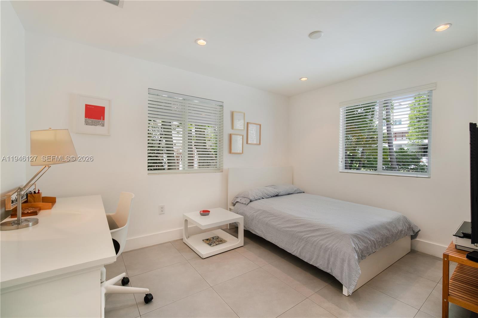 861 Harbor Dr Key Biscayne, FL 33149