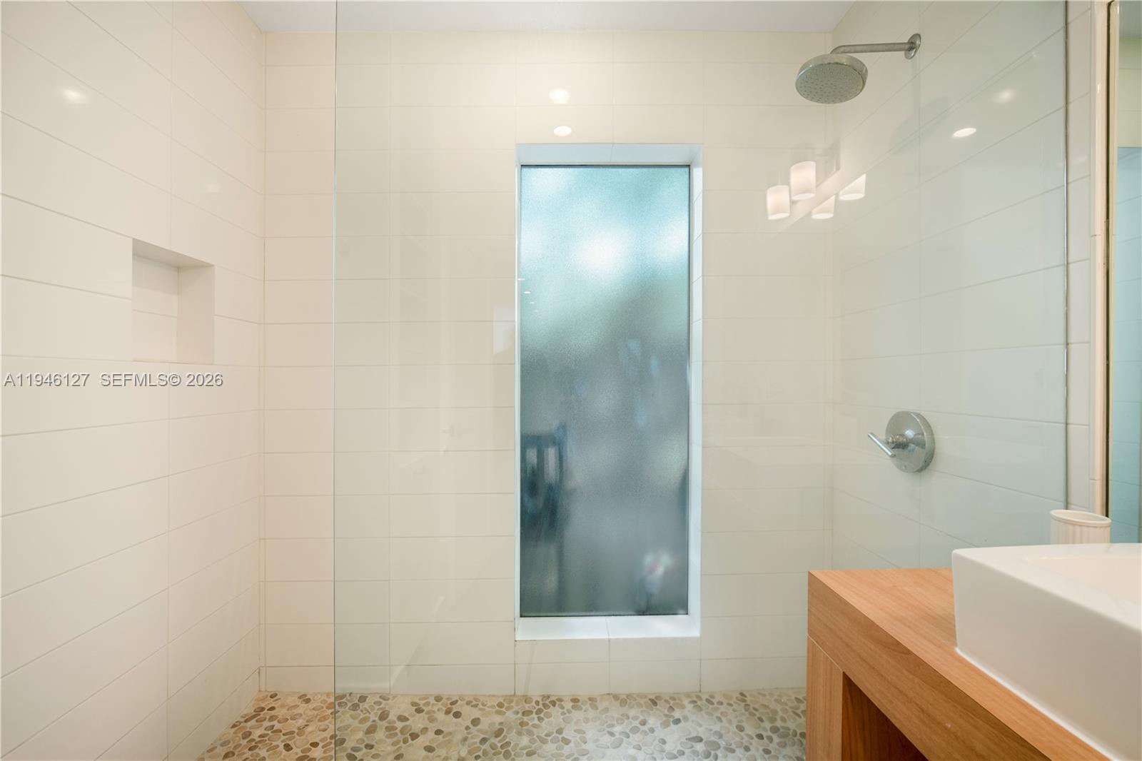 861 Harbor Dr Key Biscayne, FL 33149