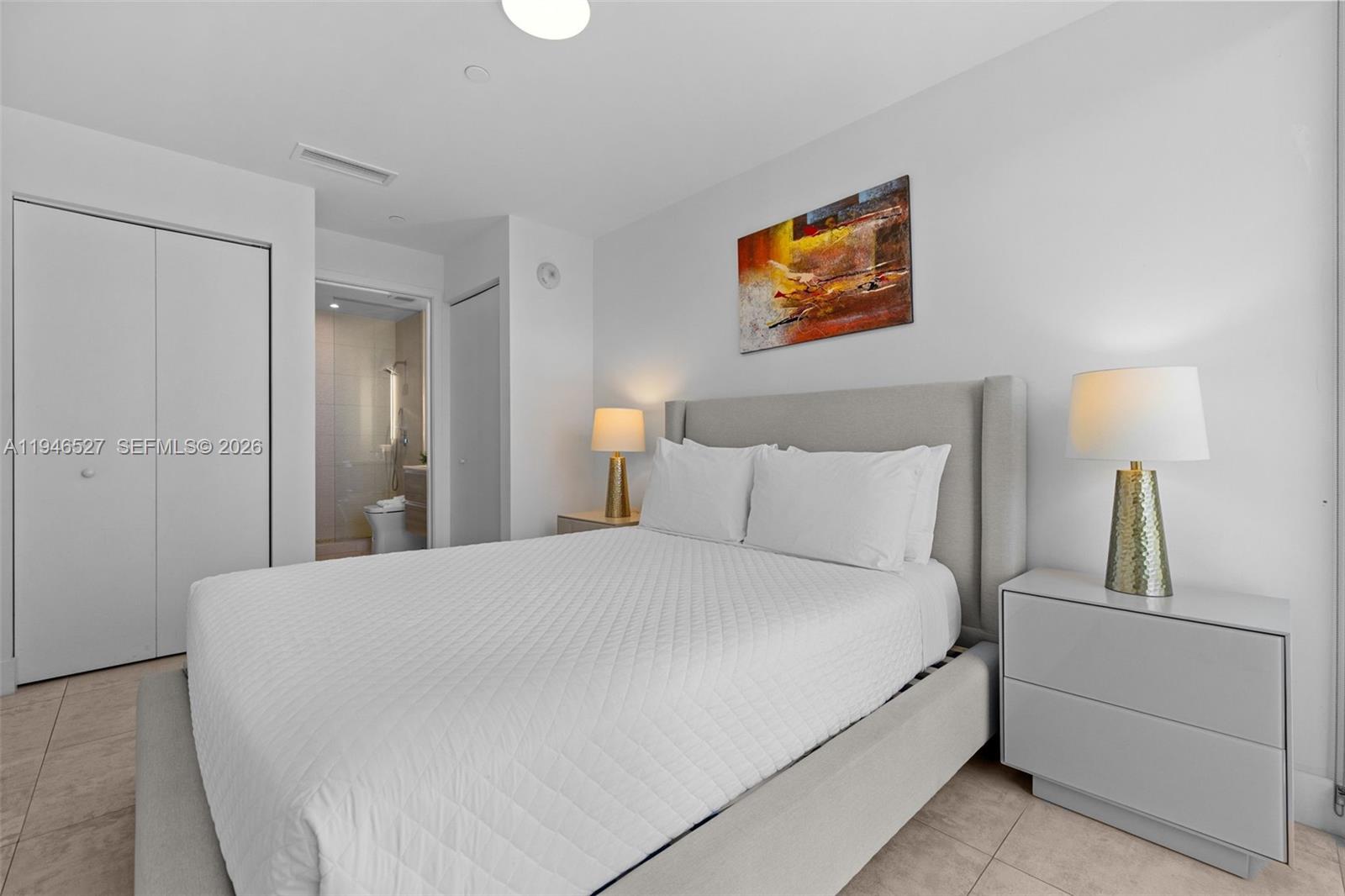 239 SW 9th St #2304 Miami, FL 33130