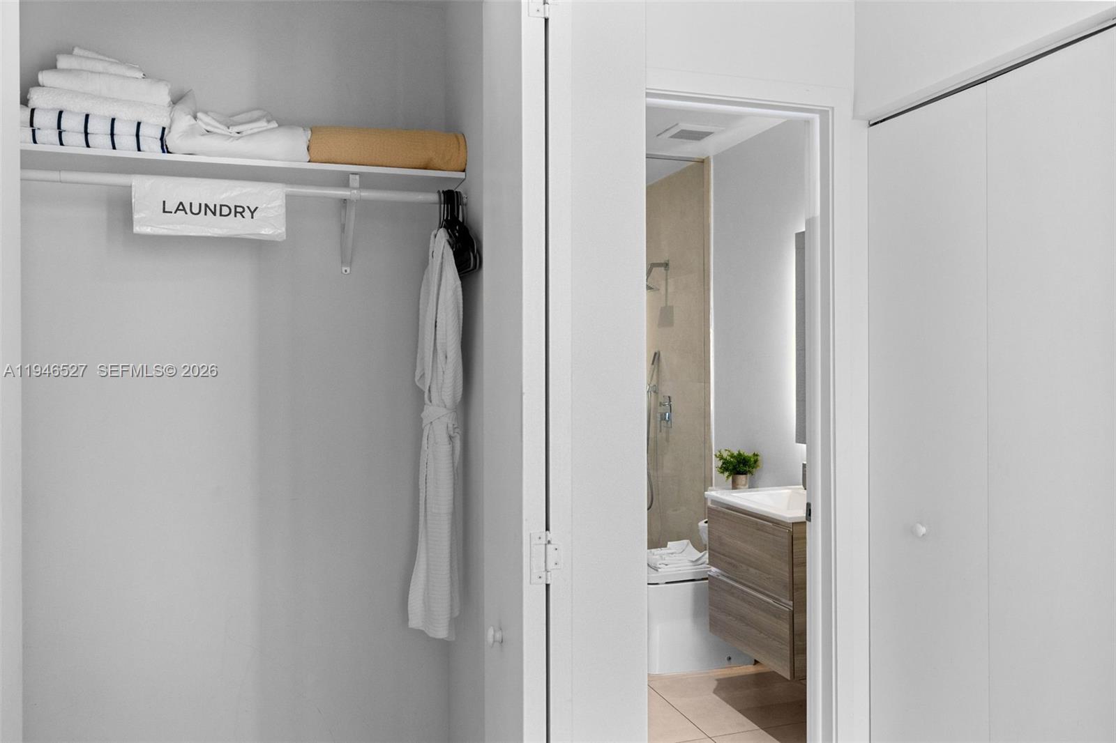 239 SW 9th St #2304 Miami, FL 33130