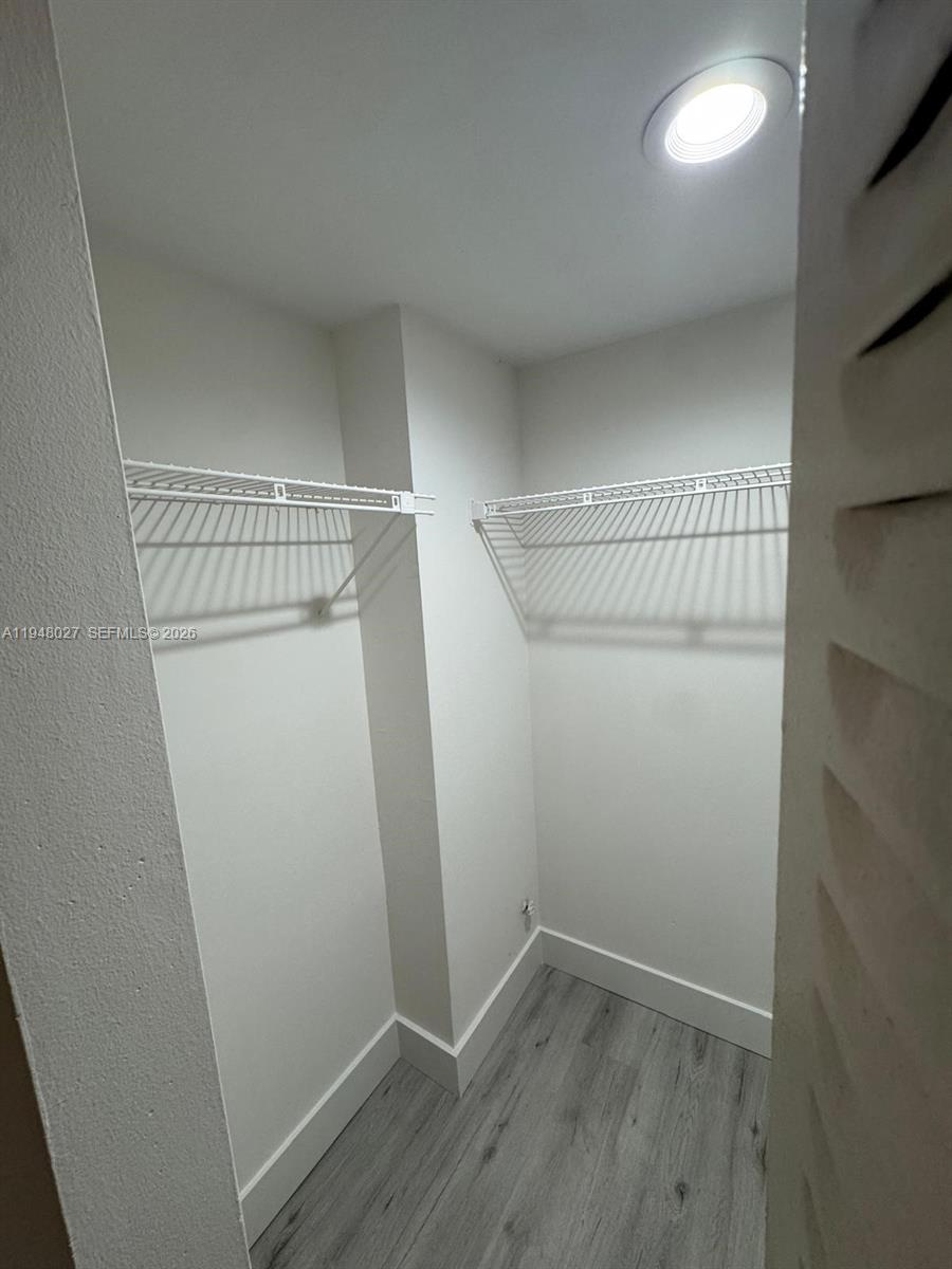 8051 S Colony Cir S #210 Tamarac, FL 33321