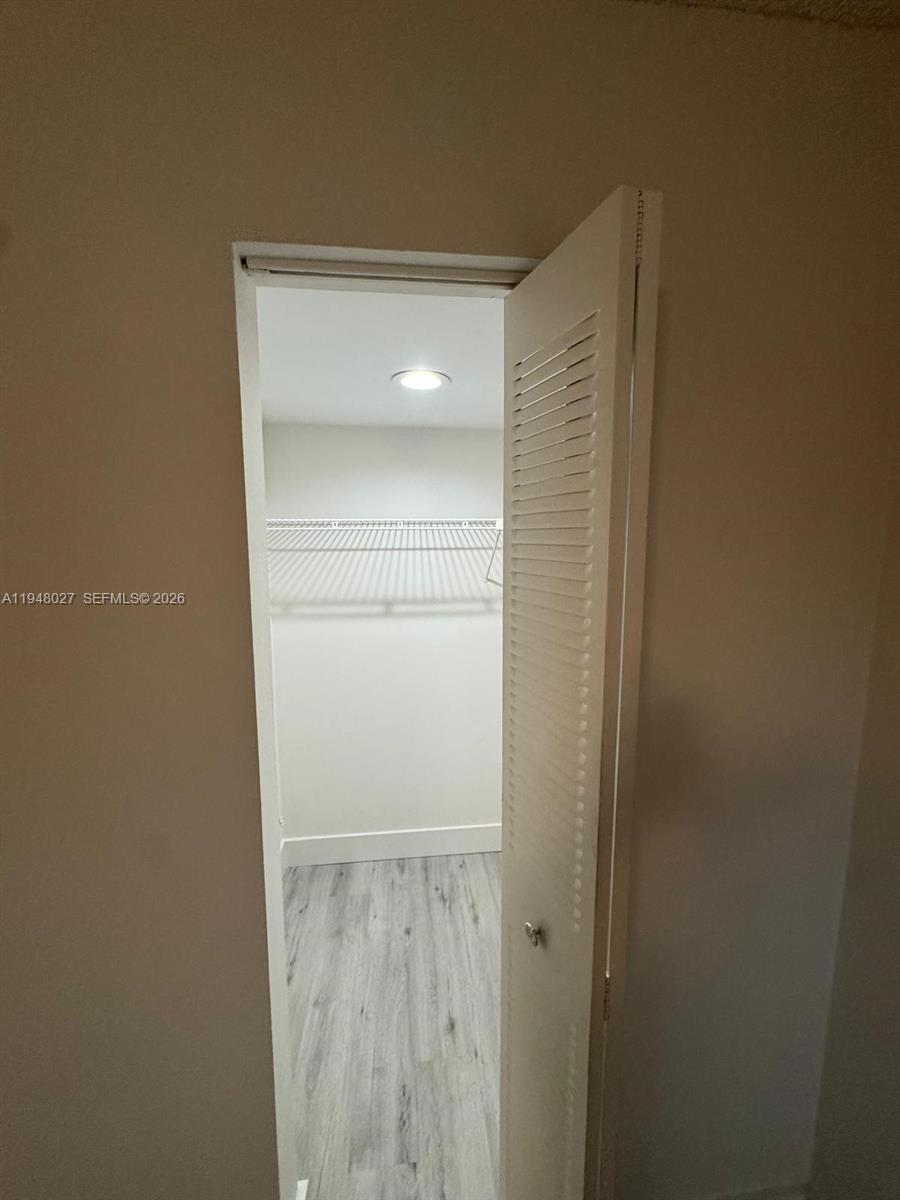 8051 S Colony Cir S #210 Tamarac, FL 33321