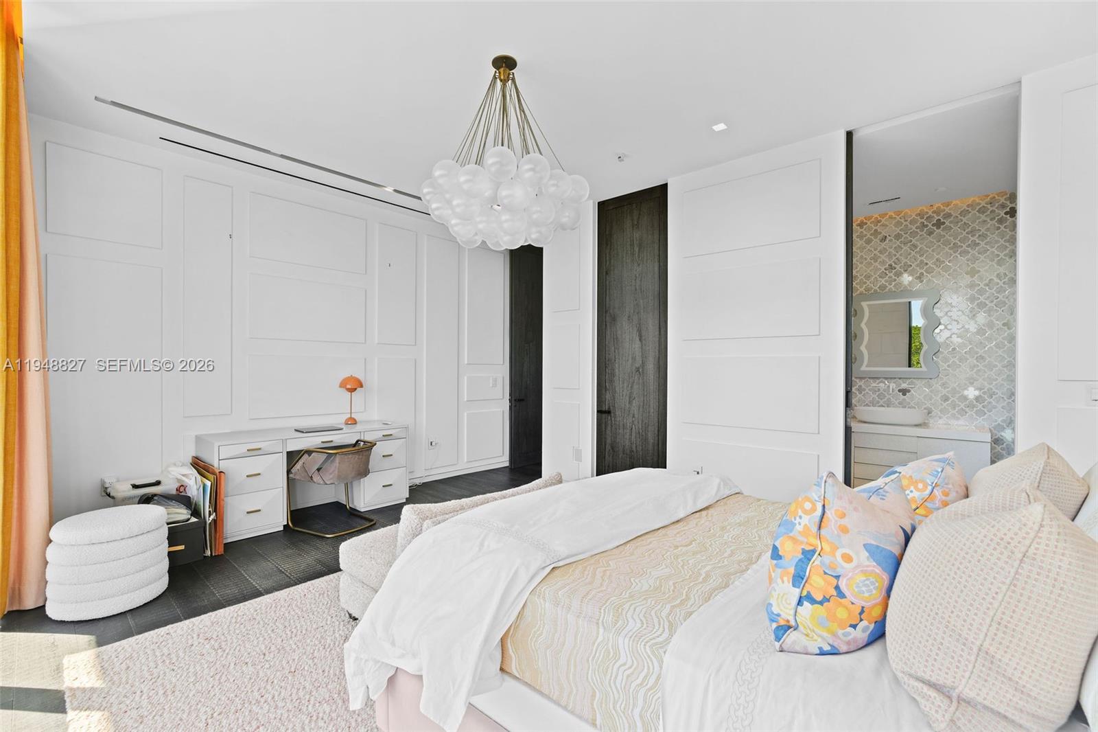 132 Paloma Dr Coral Gables, FL 33143