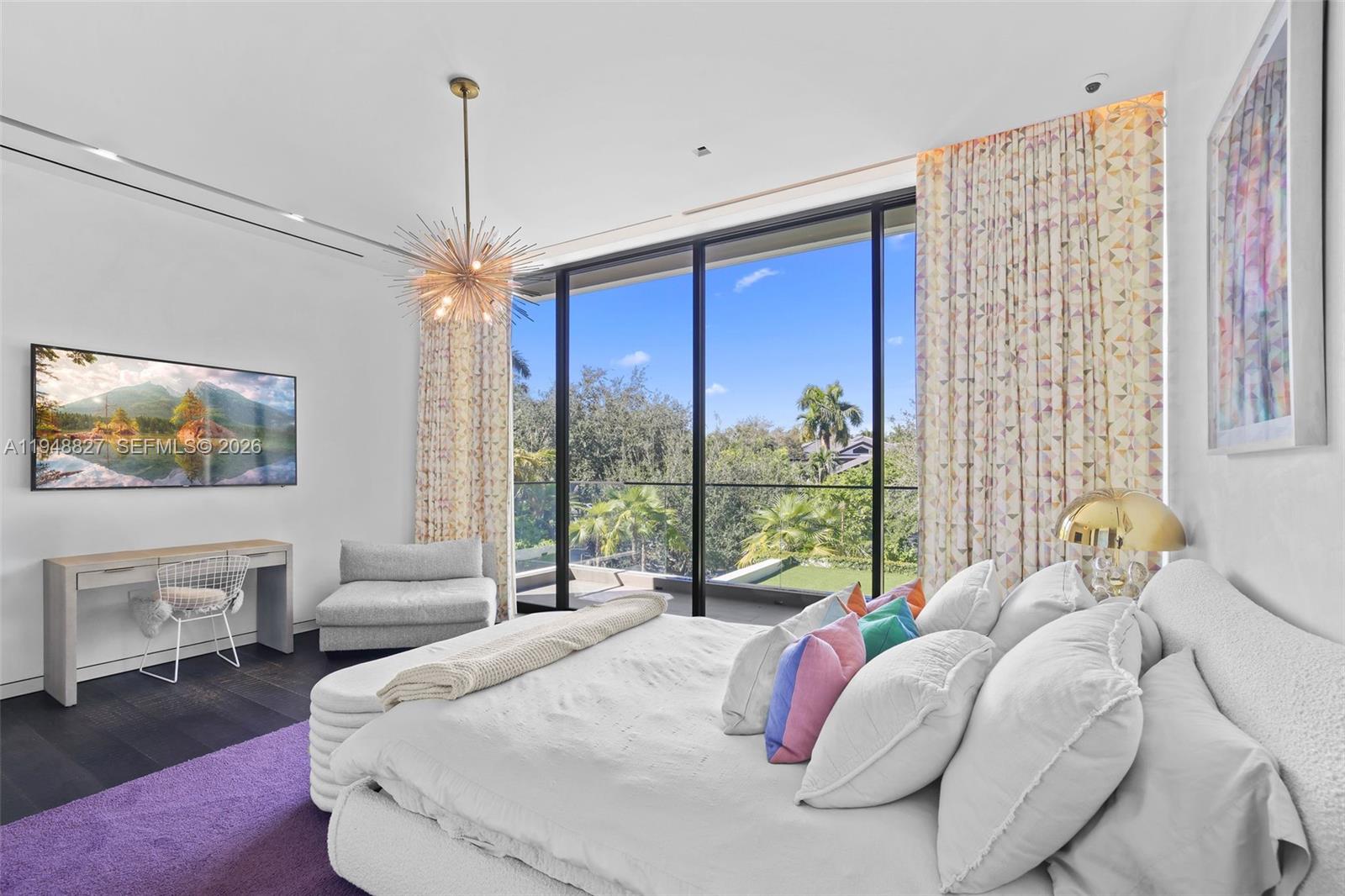 132 Paloma Dr Coral Gables, FL 33143