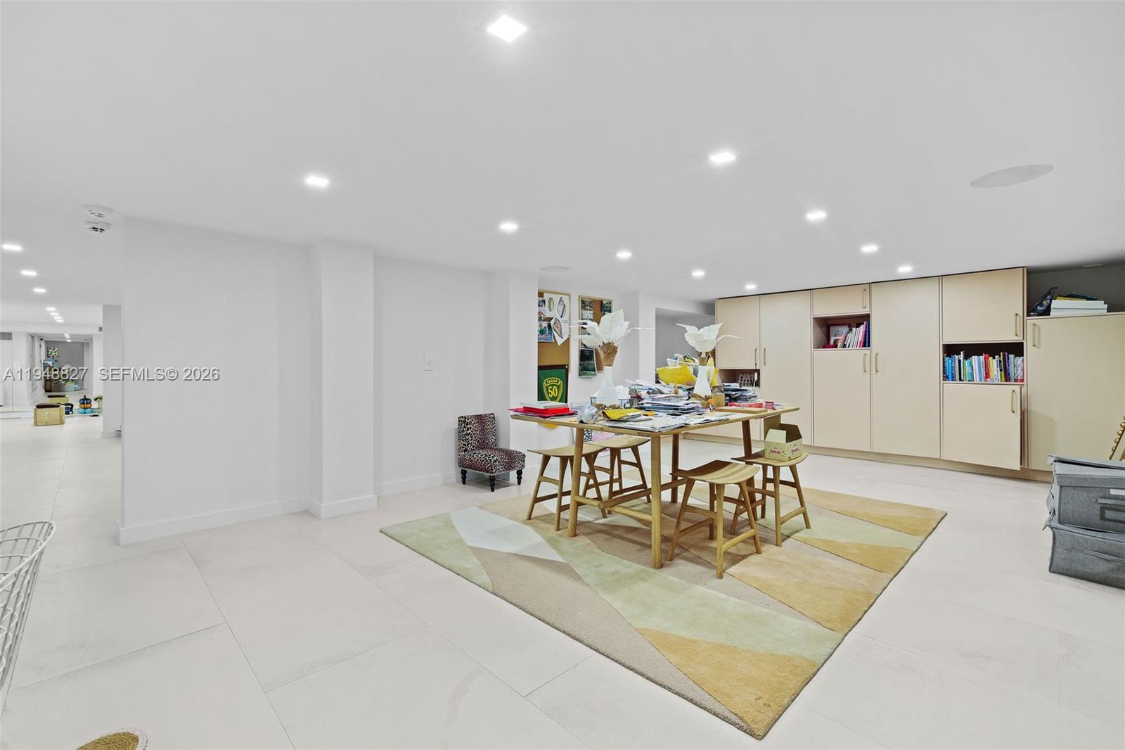 132 Paloma Dr Coral Gables, FL 33143