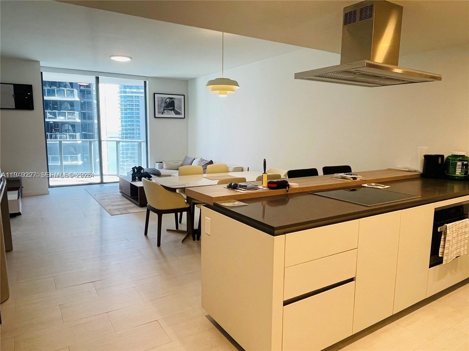 image Brickell Flatiron4