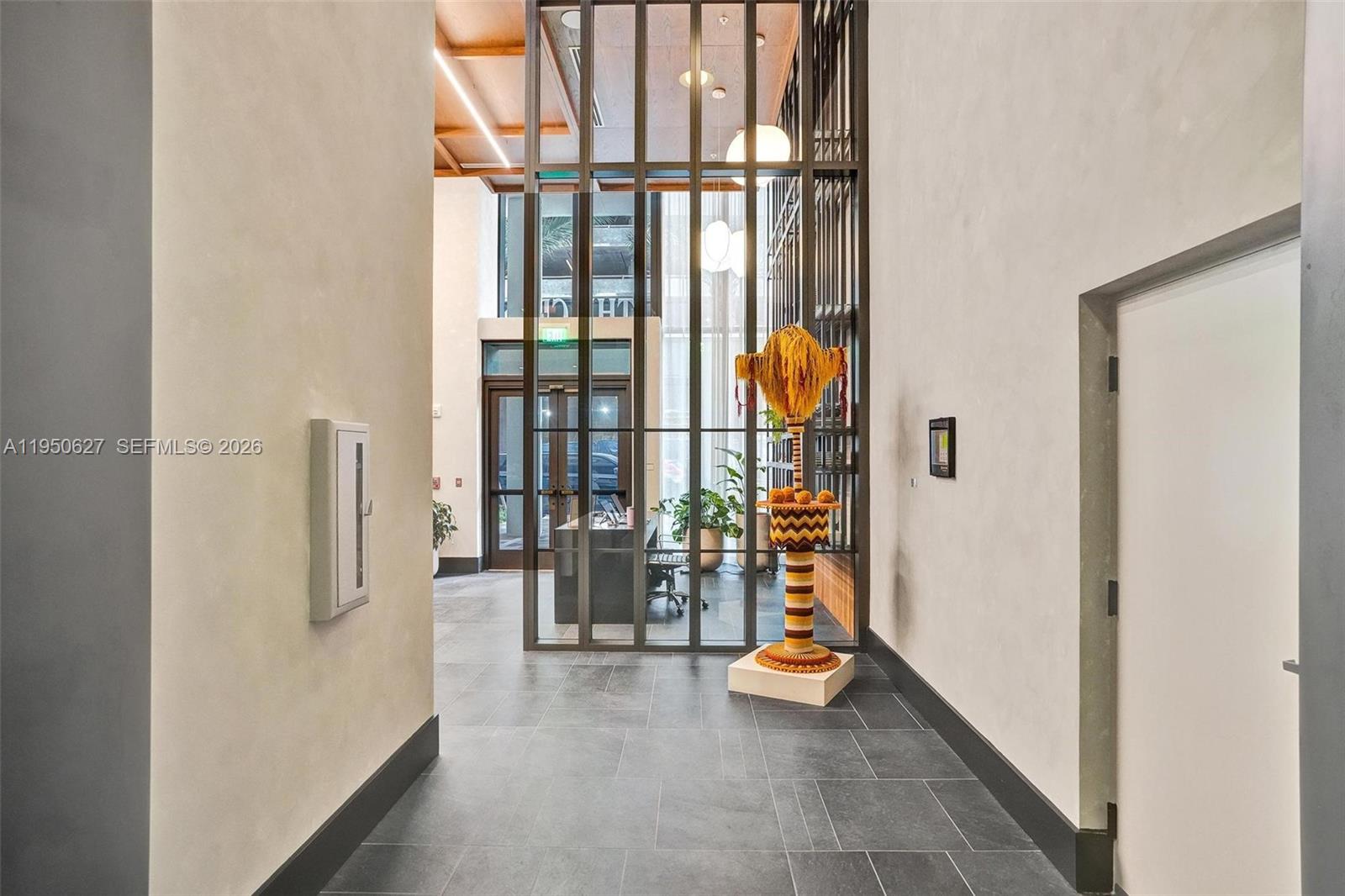 image The Crosby Miami Worldcenter16