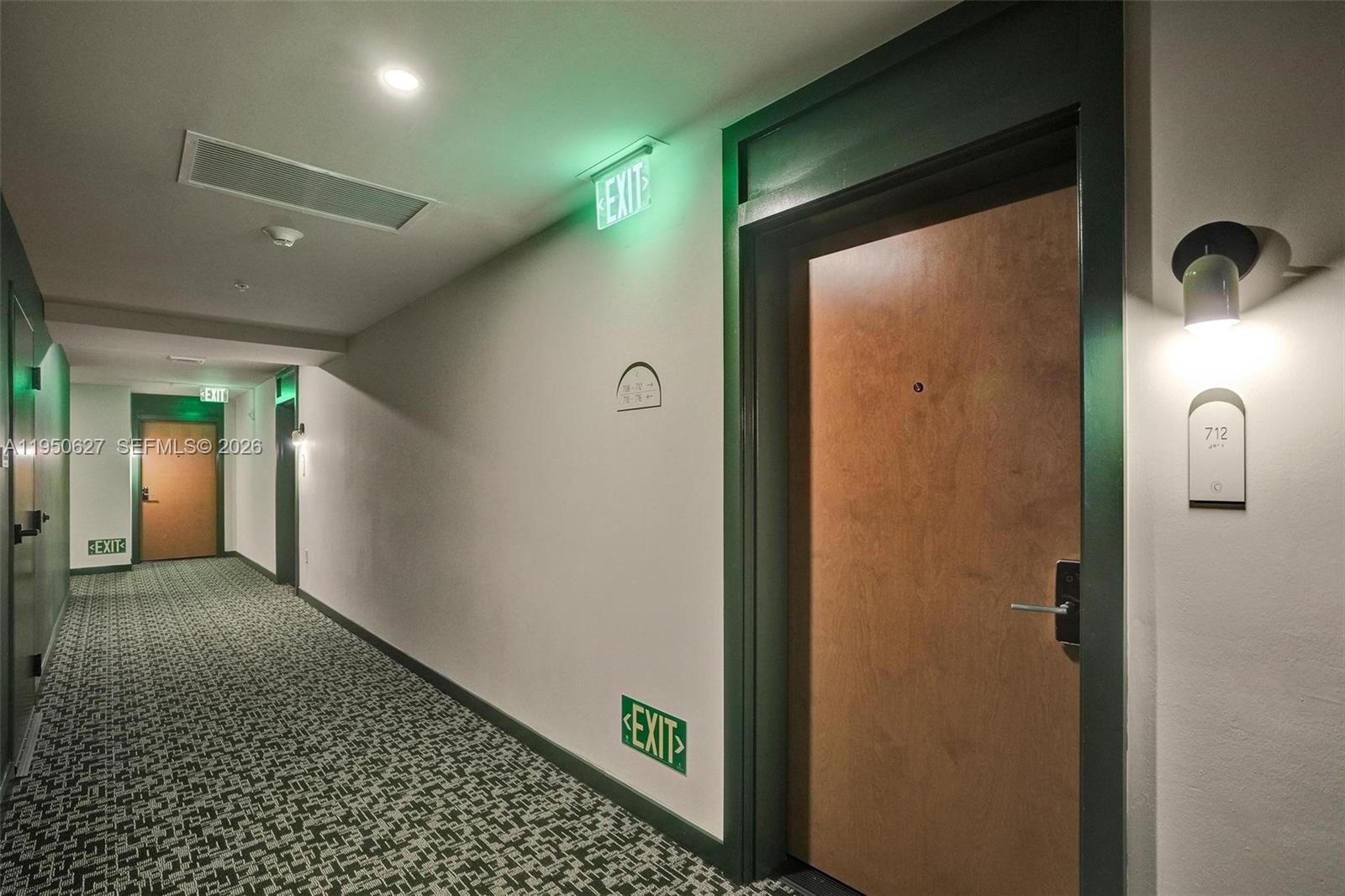 image The Crosby Miami Worldcenter52