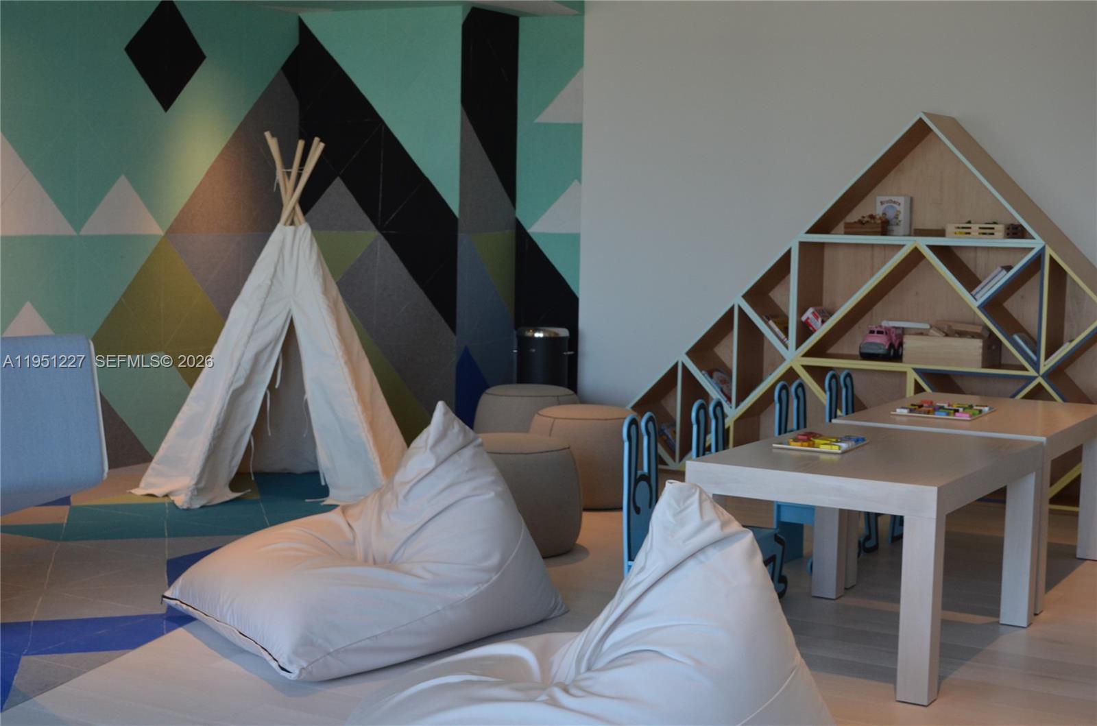 image Hyde Midtown31