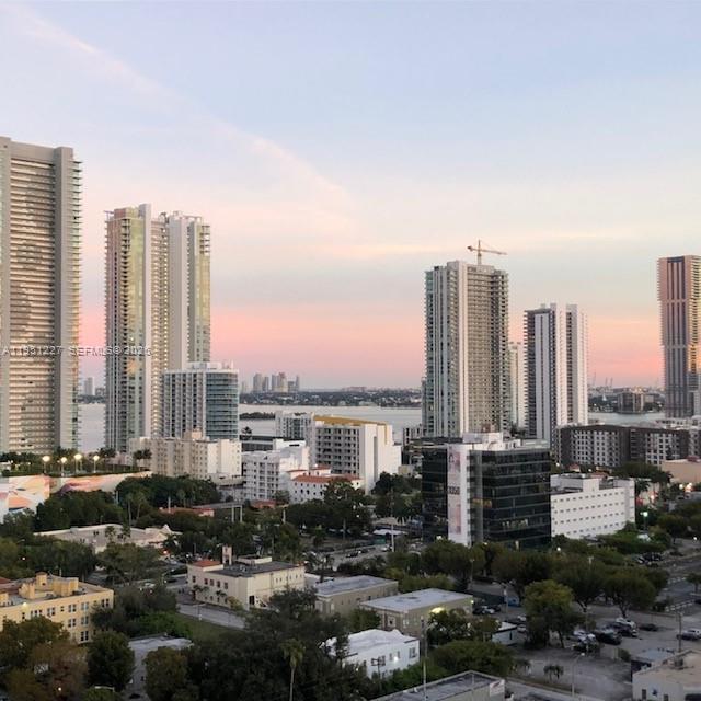 image Hyde Midtown42