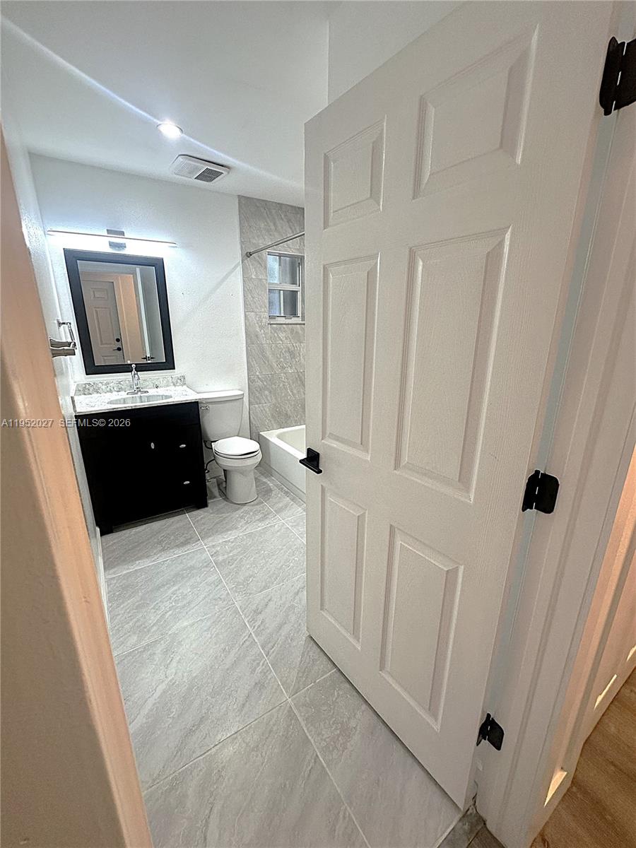 462 SE 20th Dr Homestead, FL 33033