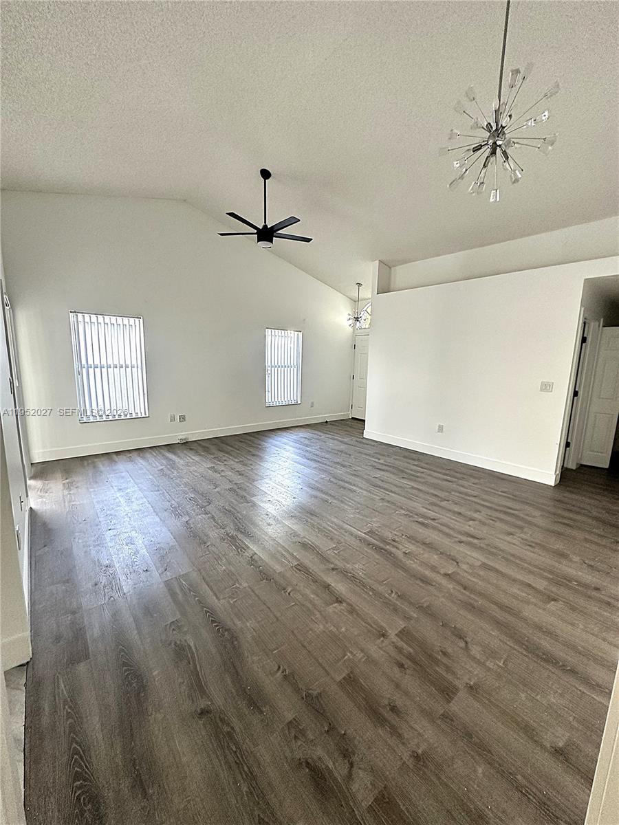 462 SE 20th Dr Homestead, FL 33033