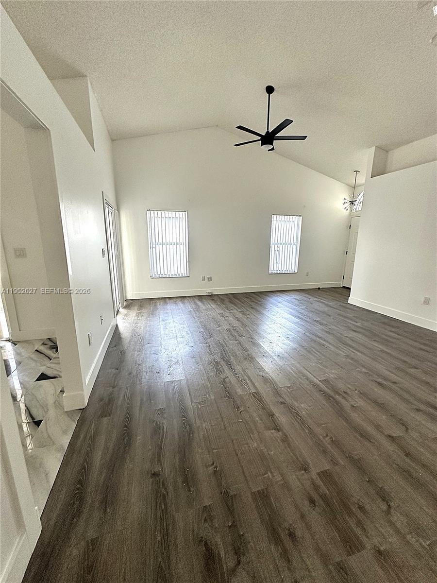 462 SE 20th Dr Homestead, FL 33033