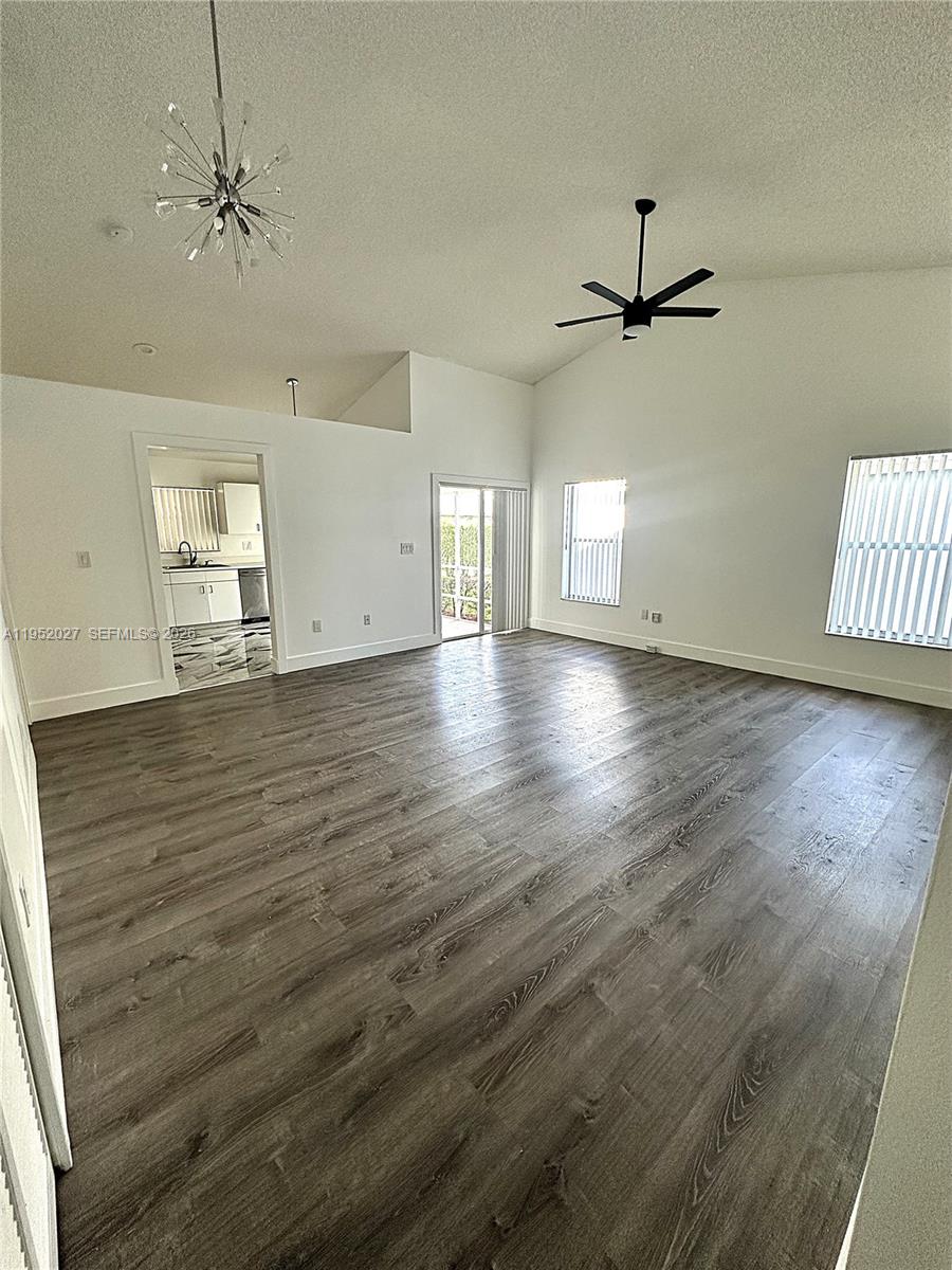 462 SE 20th Dr Homestead, FL 33033