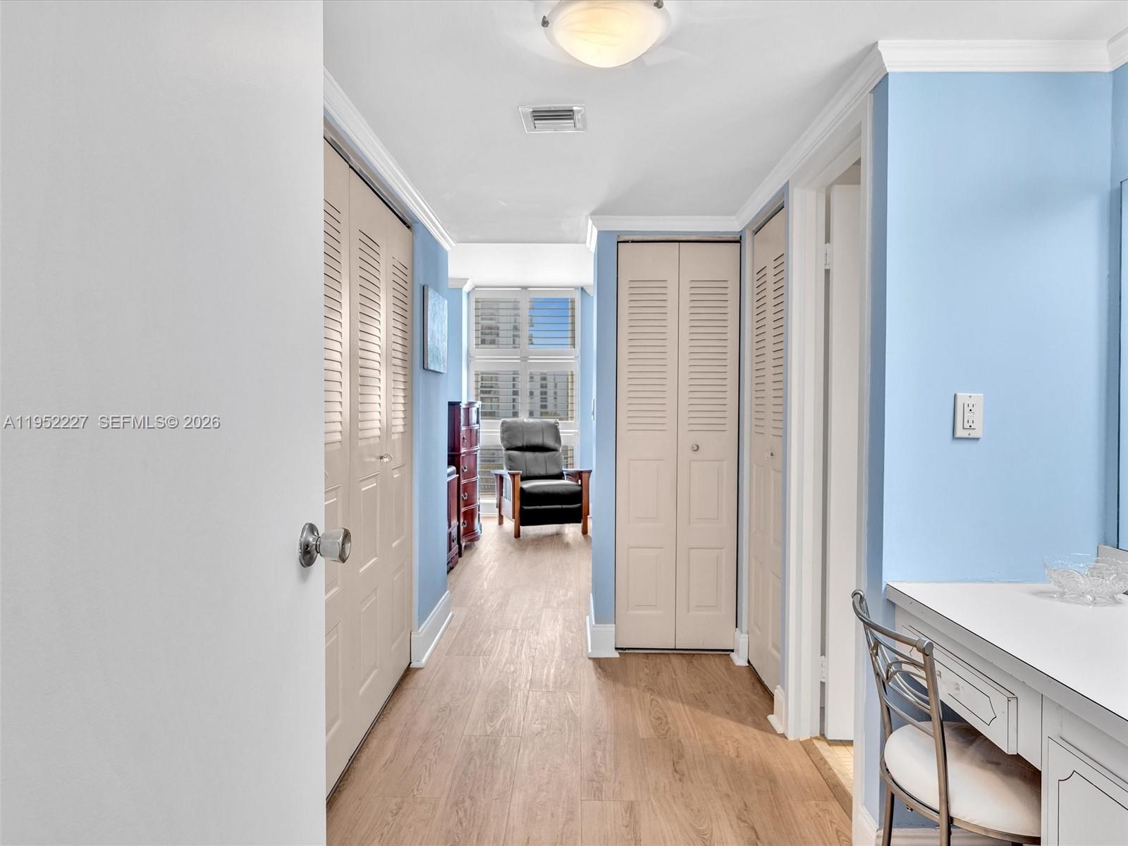 3675 N Country Clb Dr #409 Aventura, FL 33180