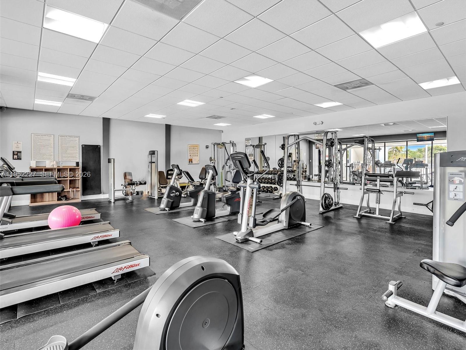 3675 N Country Clb Dr #409 Aventura, FL 33180