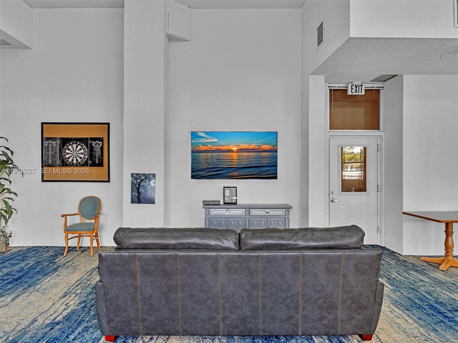 3675 N Country Clb Dr #409 Aventura, FL 33180