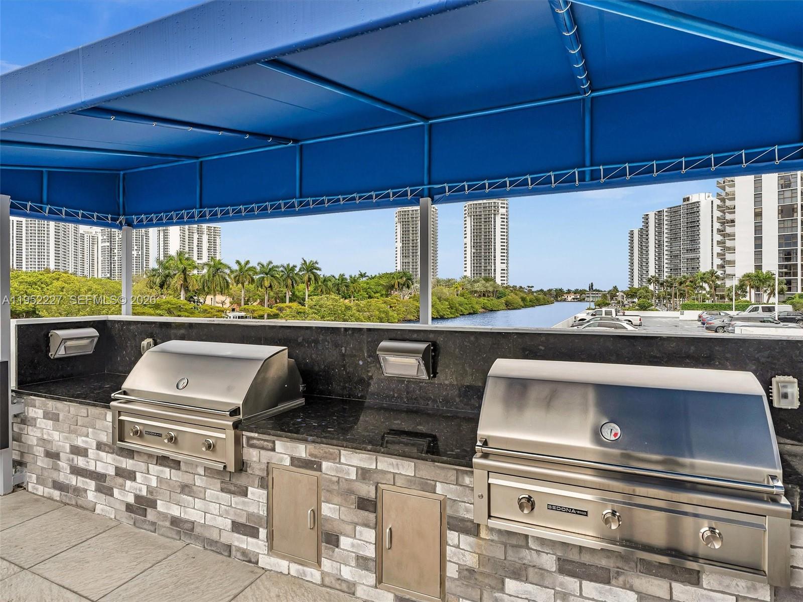 3675 N Country Clb Dr #409 Aventura, FL 33180