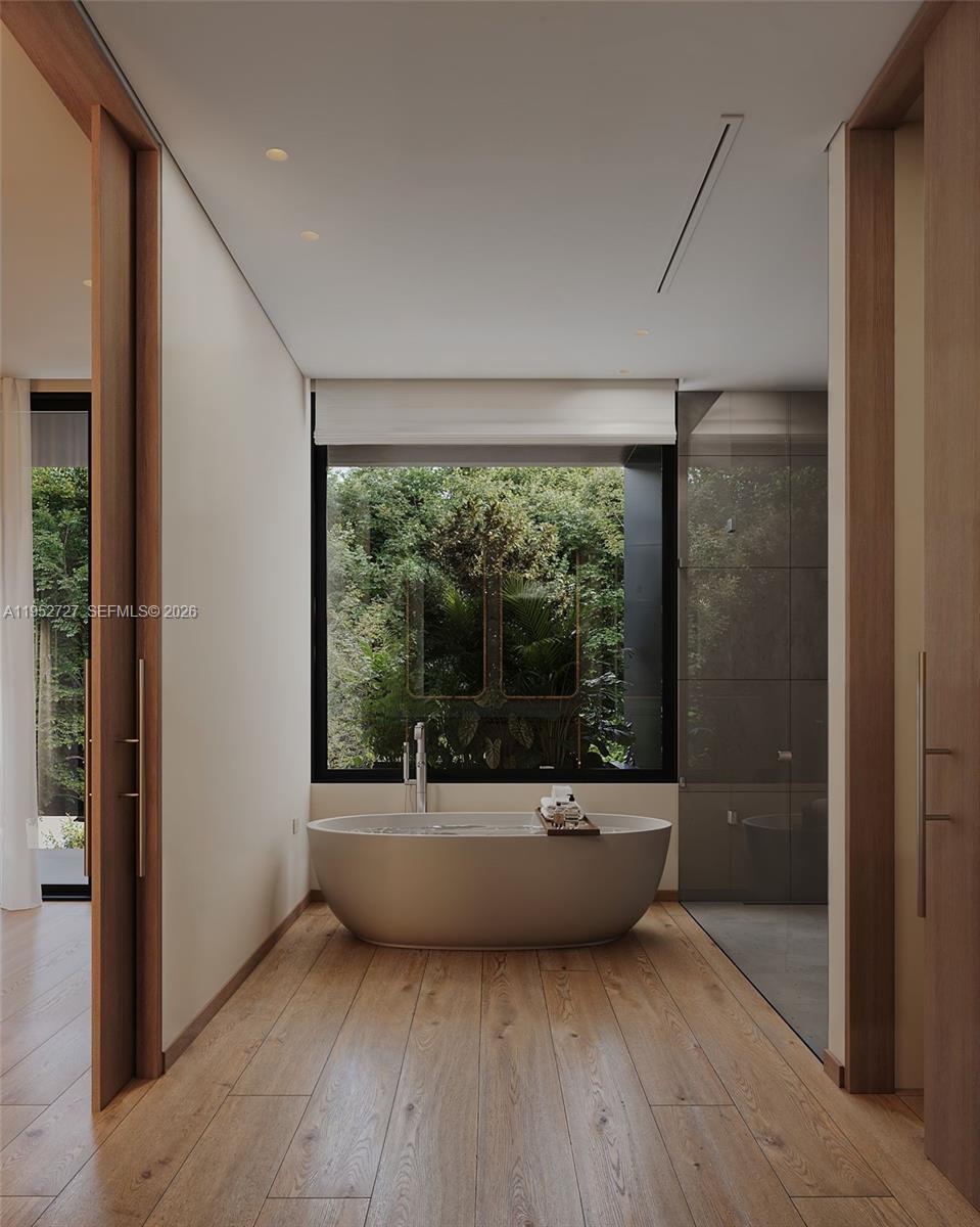 4550 N Jefferson Ave Miami Beach, FL 33140